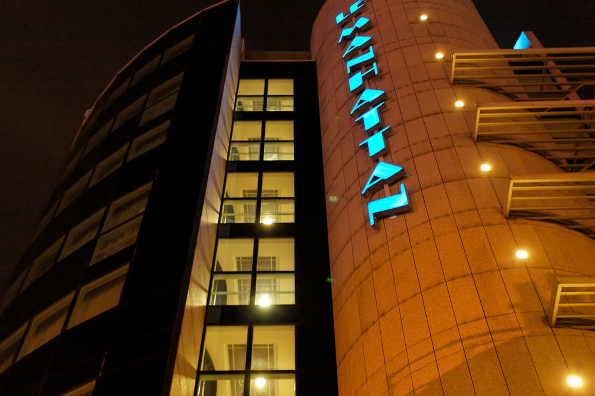 

Venezia - Clichy - Mercure Paris Saint-Ouen