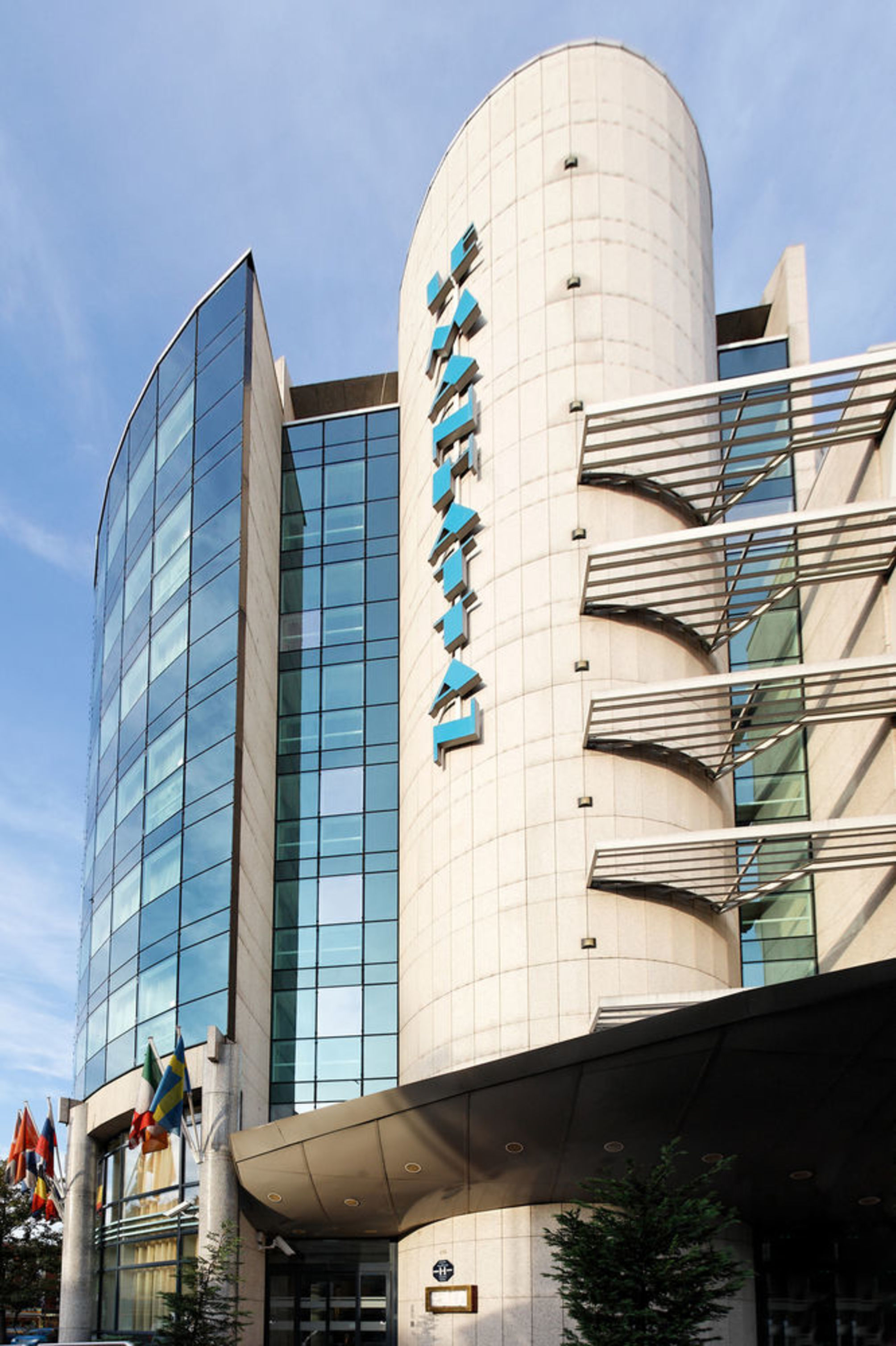 

Catania - Clichy - Mercure Paris Saint-Ouen