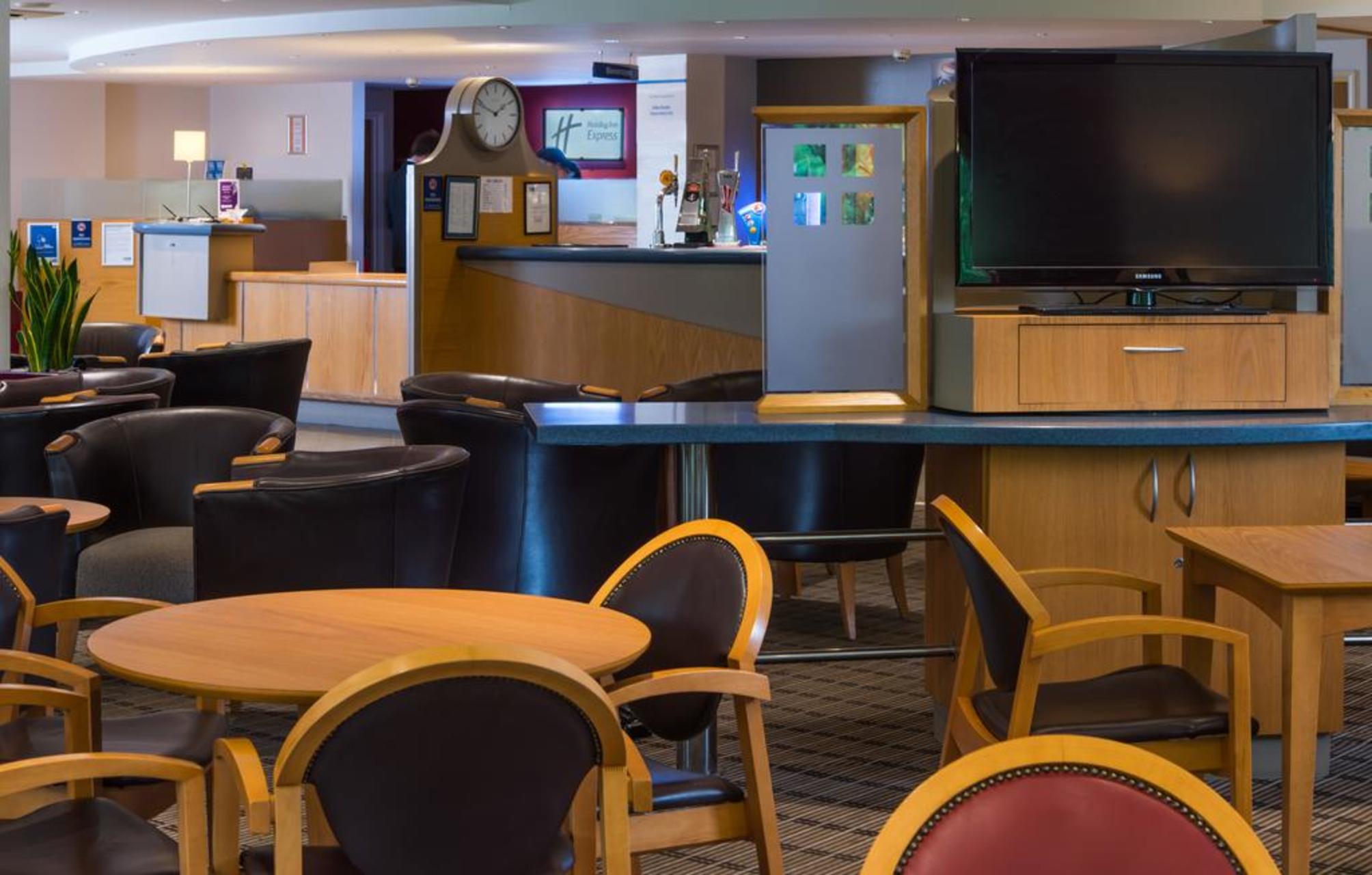 

Firenze - Inverness - Holiday Inn Express INVERNESS