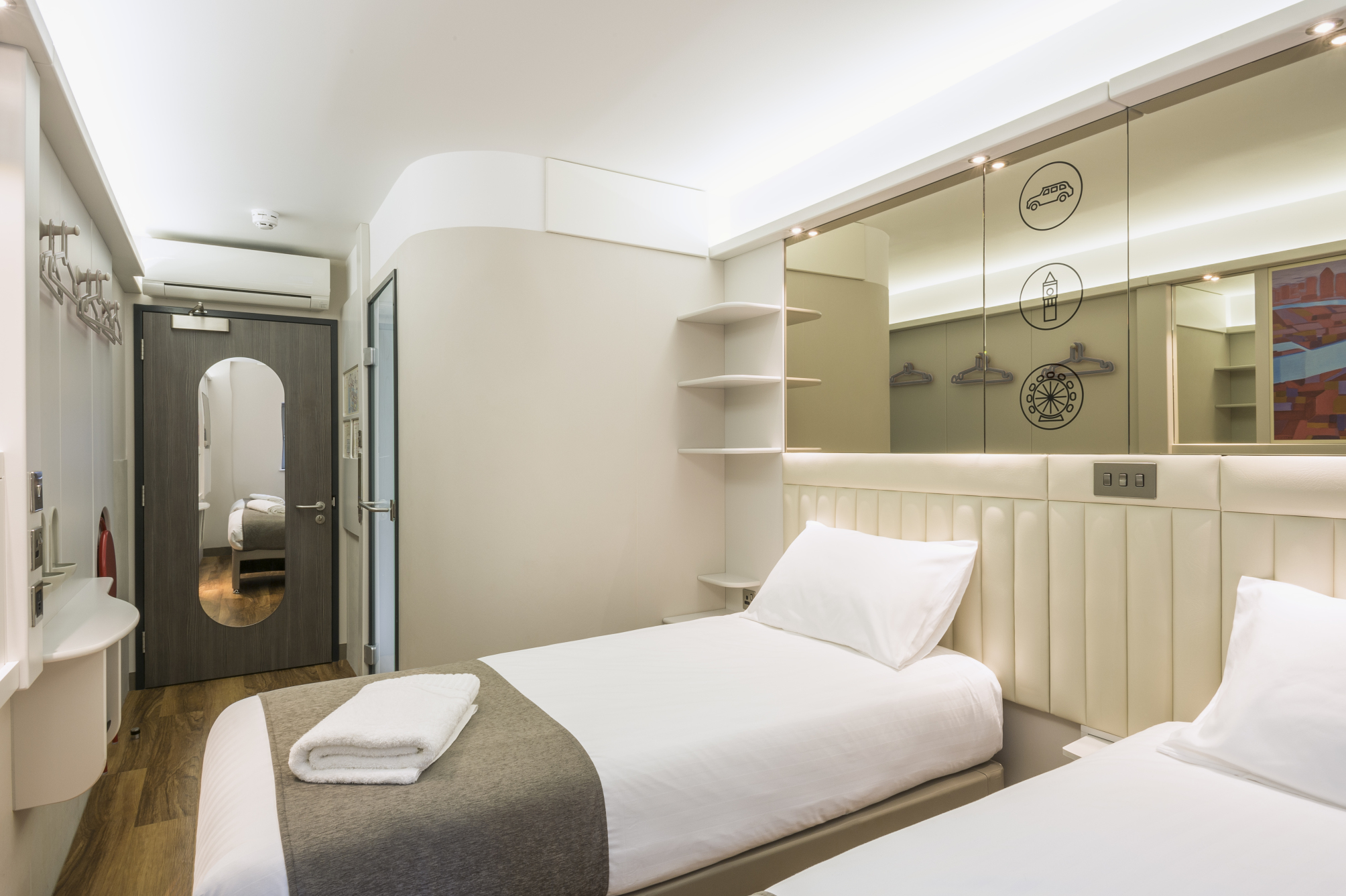 

Milano - Eltham - Point A Hotel London Canary Wharf