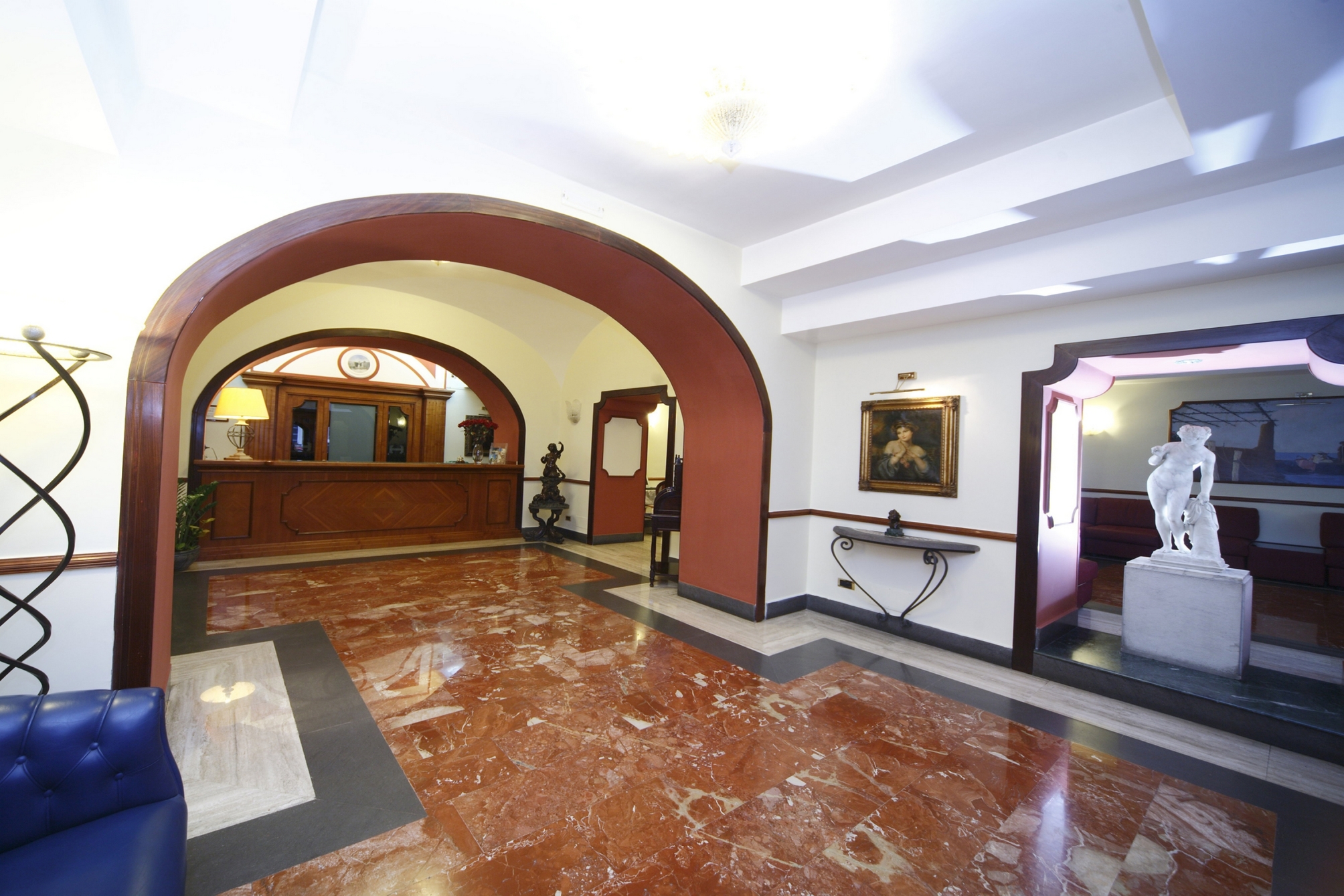 

Verona - Napoli - Hotel La Pace