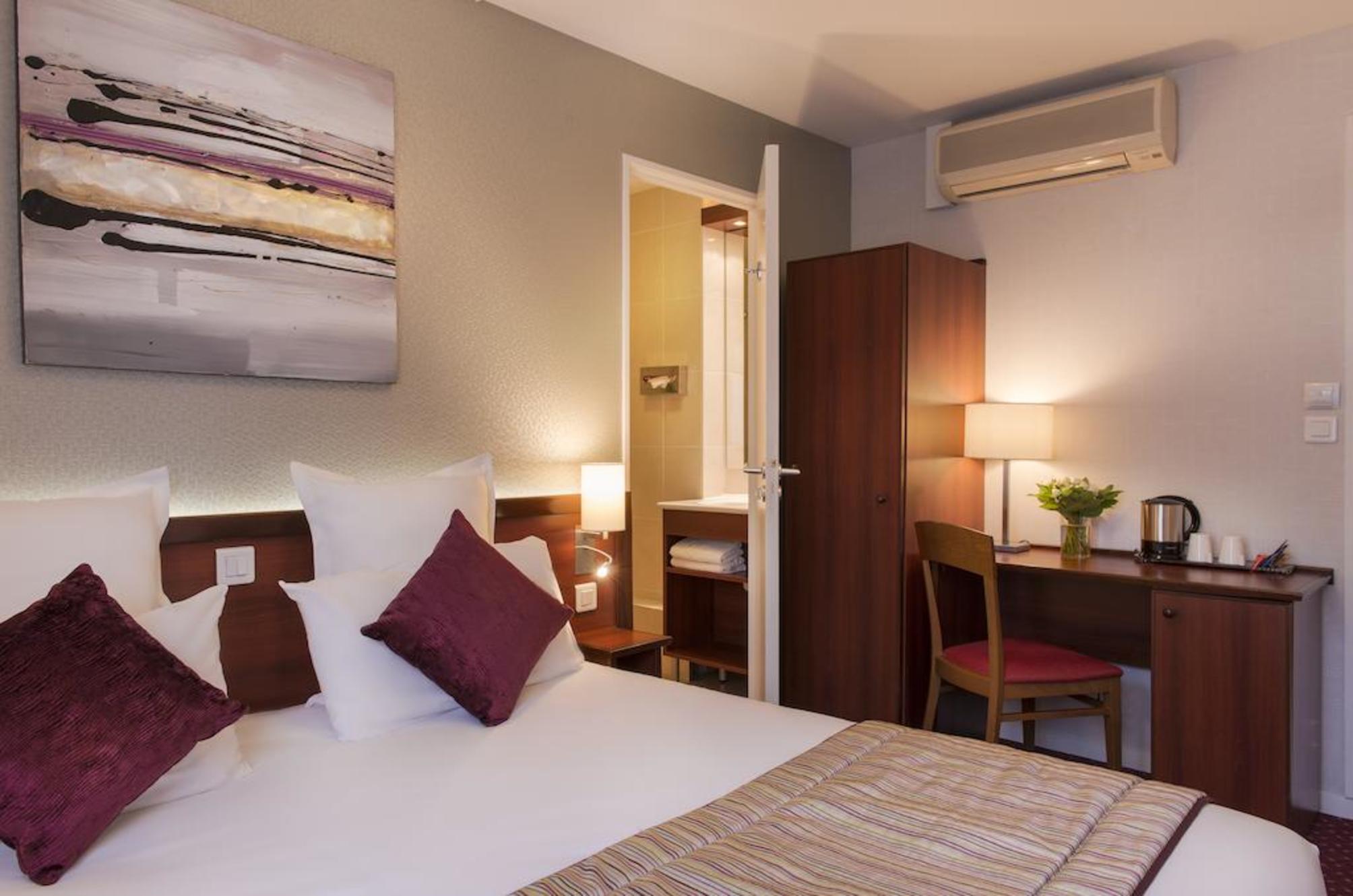 

Milano - Issy-les-Moulineaux - Hotel Izzy