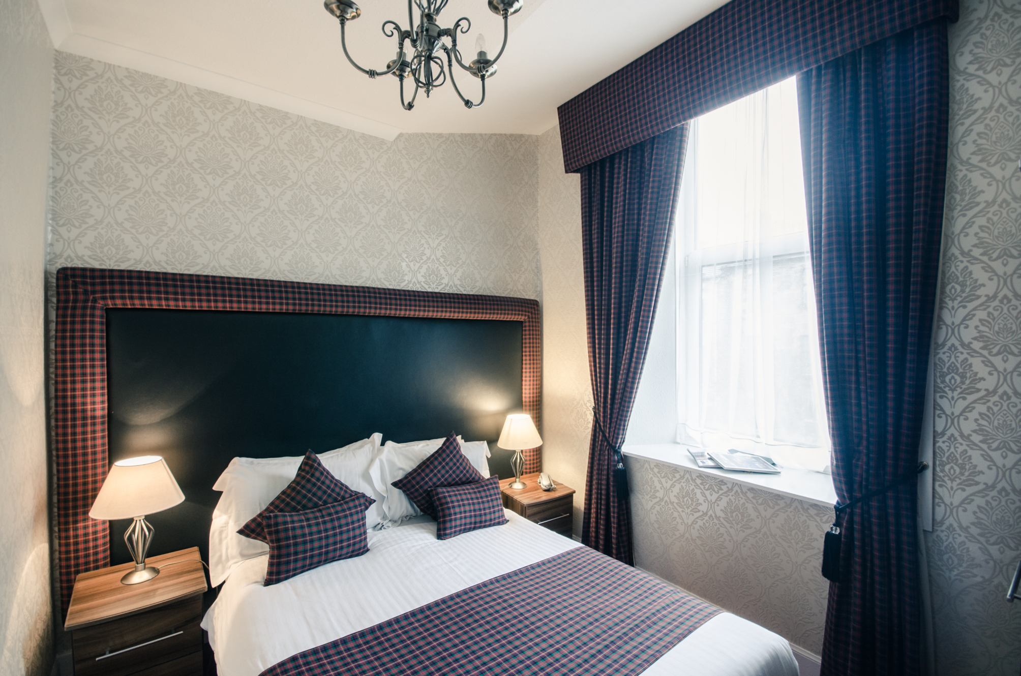 

Roma - Clydebank - Argyll Hotel