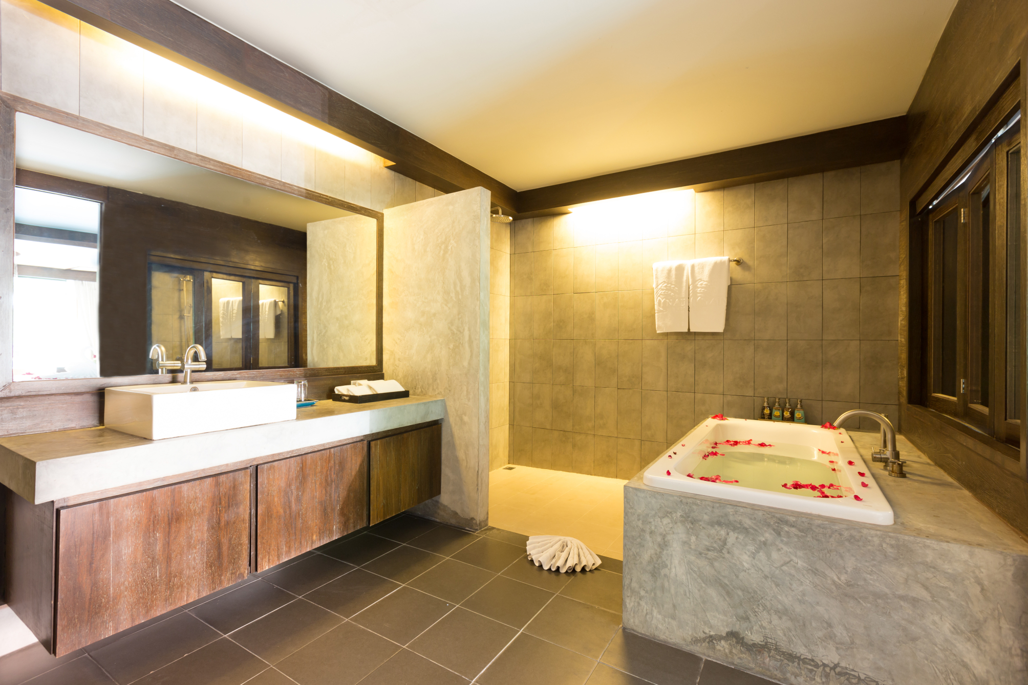 

Milano - Karon Beach - Naina Resort & Spa - SHA Extra Plus