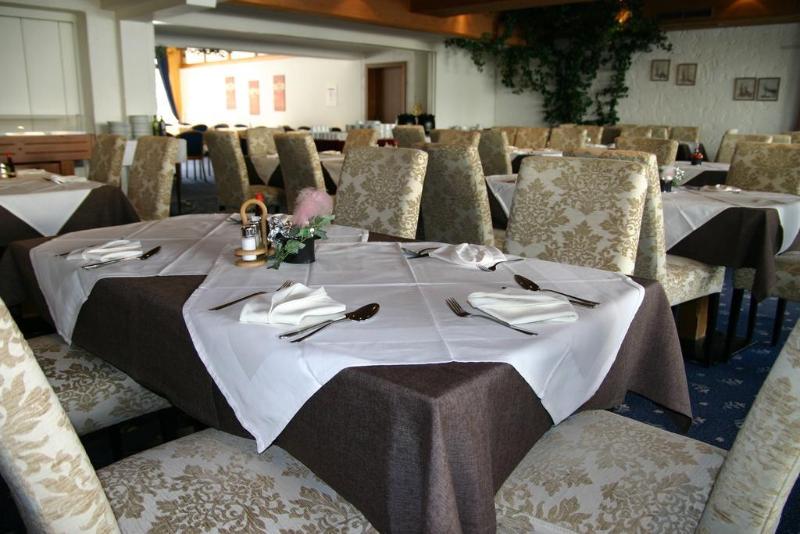 

Napoli - Innsbruck - Hotel Edelweiss