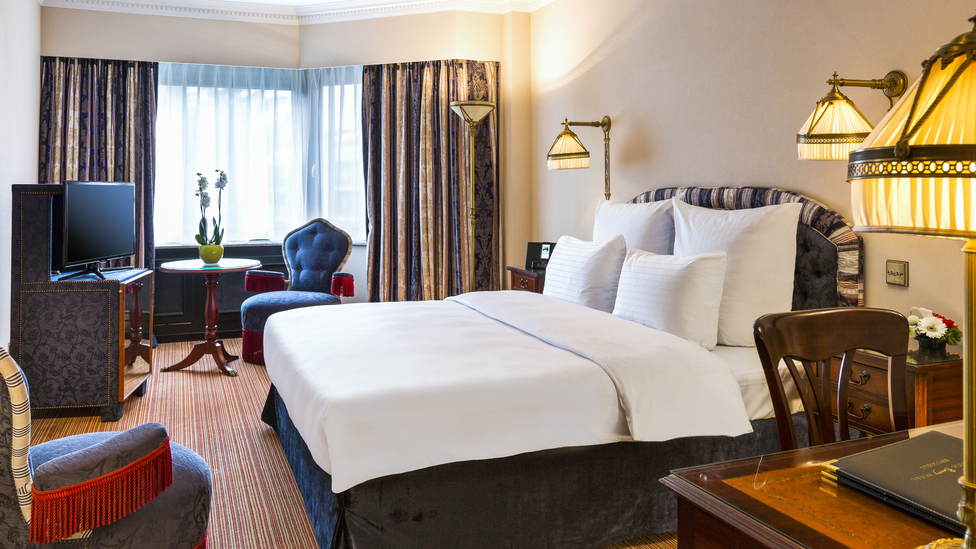 

Catania - Bruxelles - Hotel Barsey by Warwick