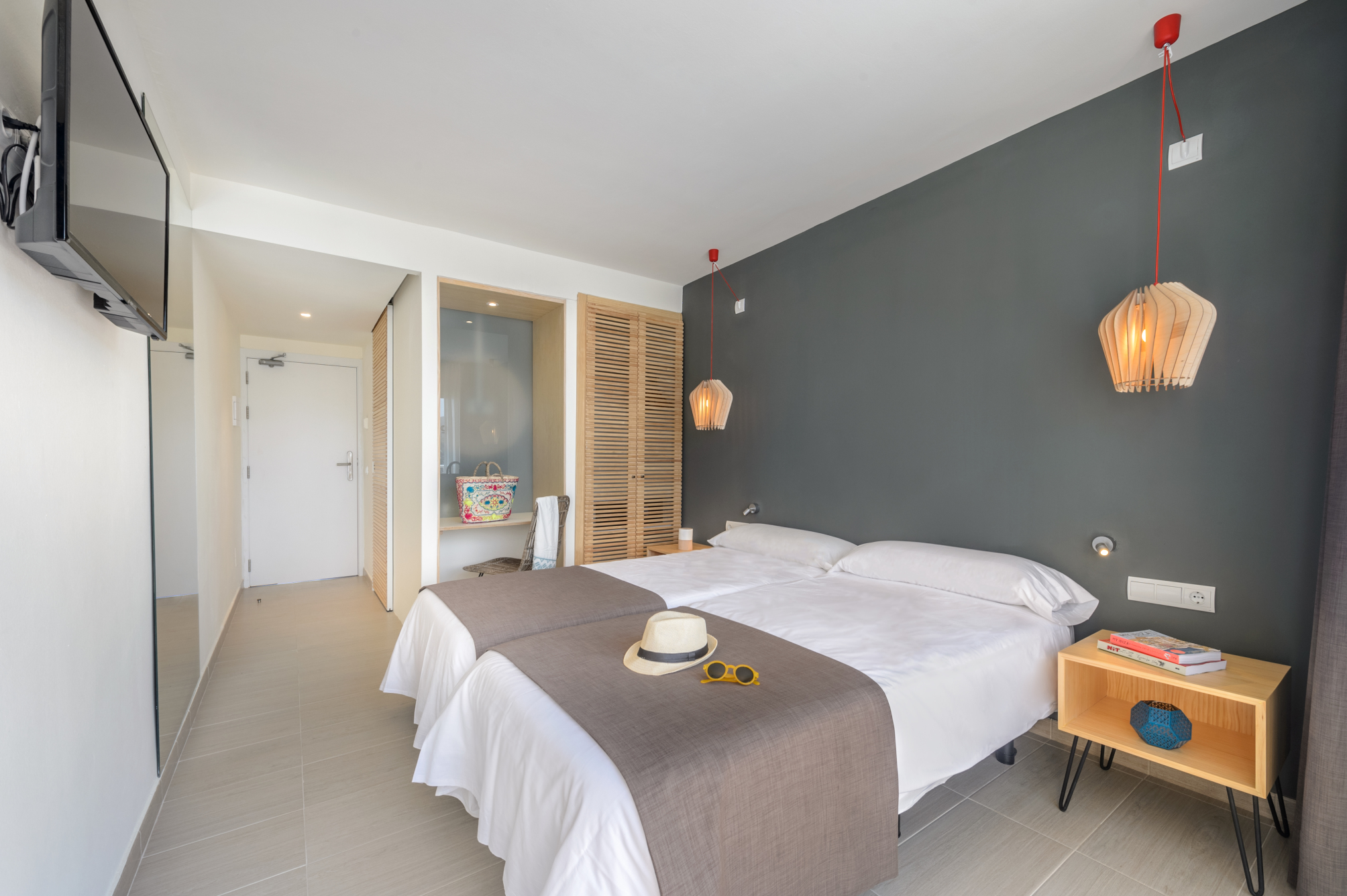 Twin room