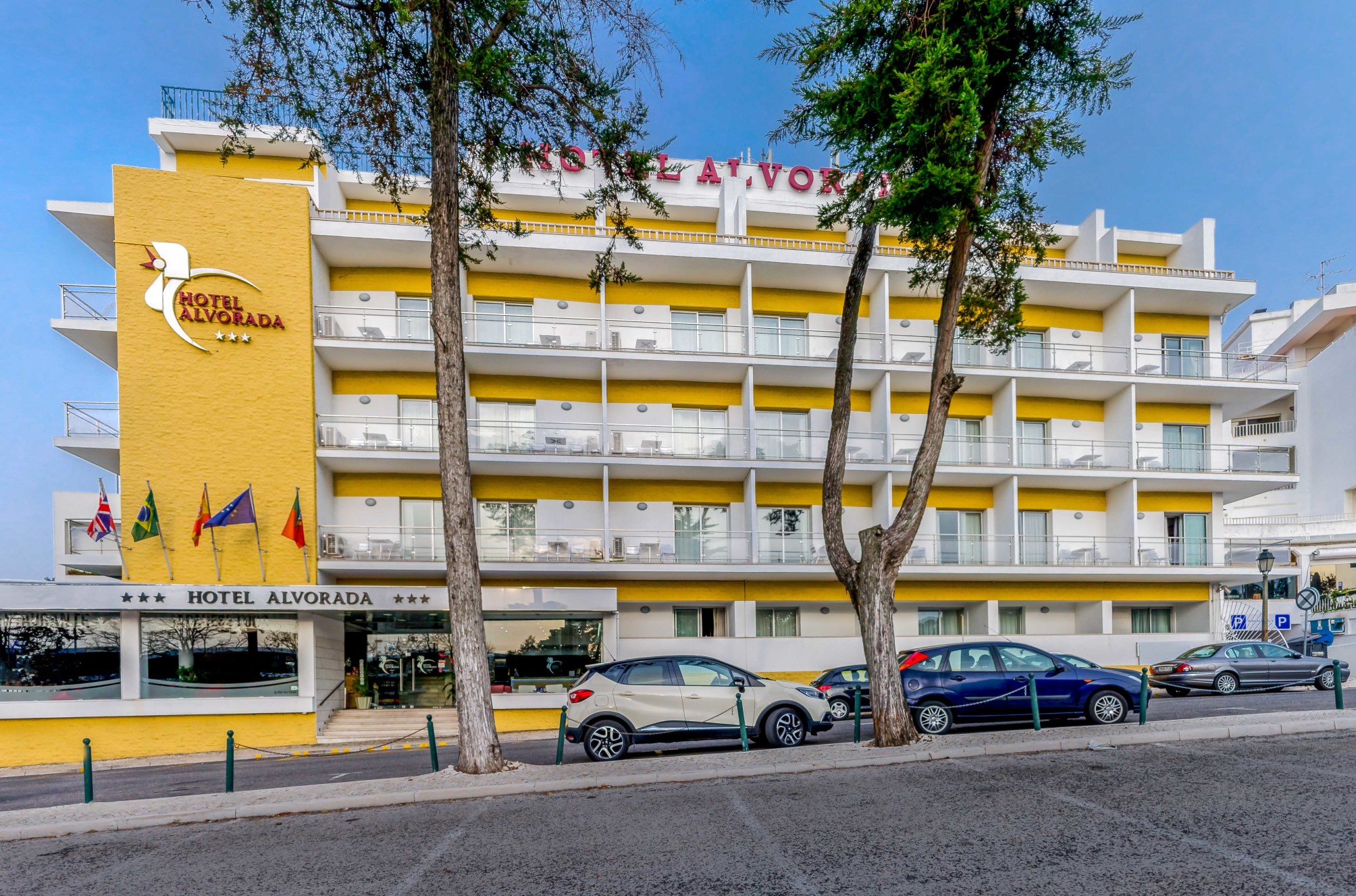 

Milano - Parede - Hotel Alvorada