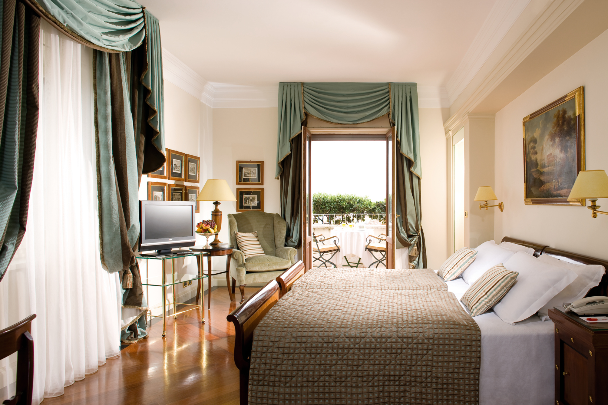 

Bari - Roma - Bettoja Hotel Mediterraneo