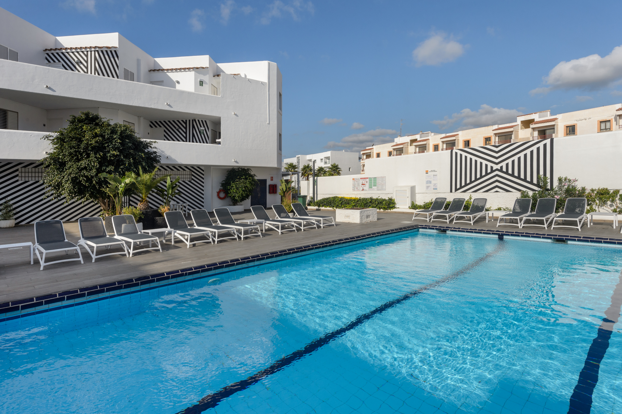 

Venezia - Playa d'en Bossa, Ibiza - Aparthotel Vibra Mogambo