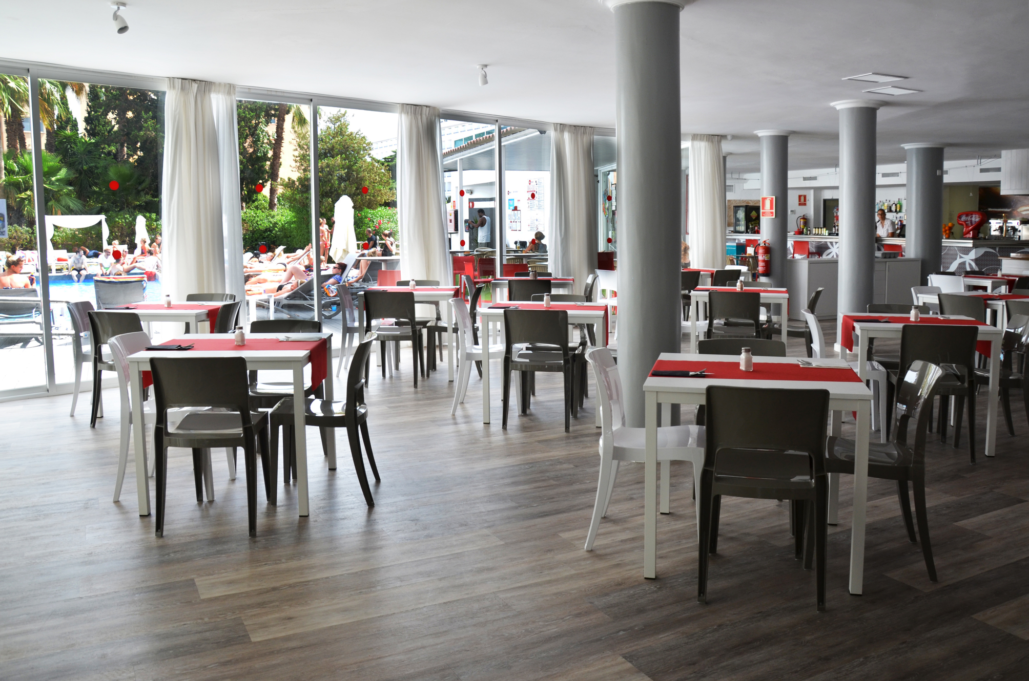 

Olbia - Playa d'en Bossa, Ibiza - Apartamentos Vibra Tivoli