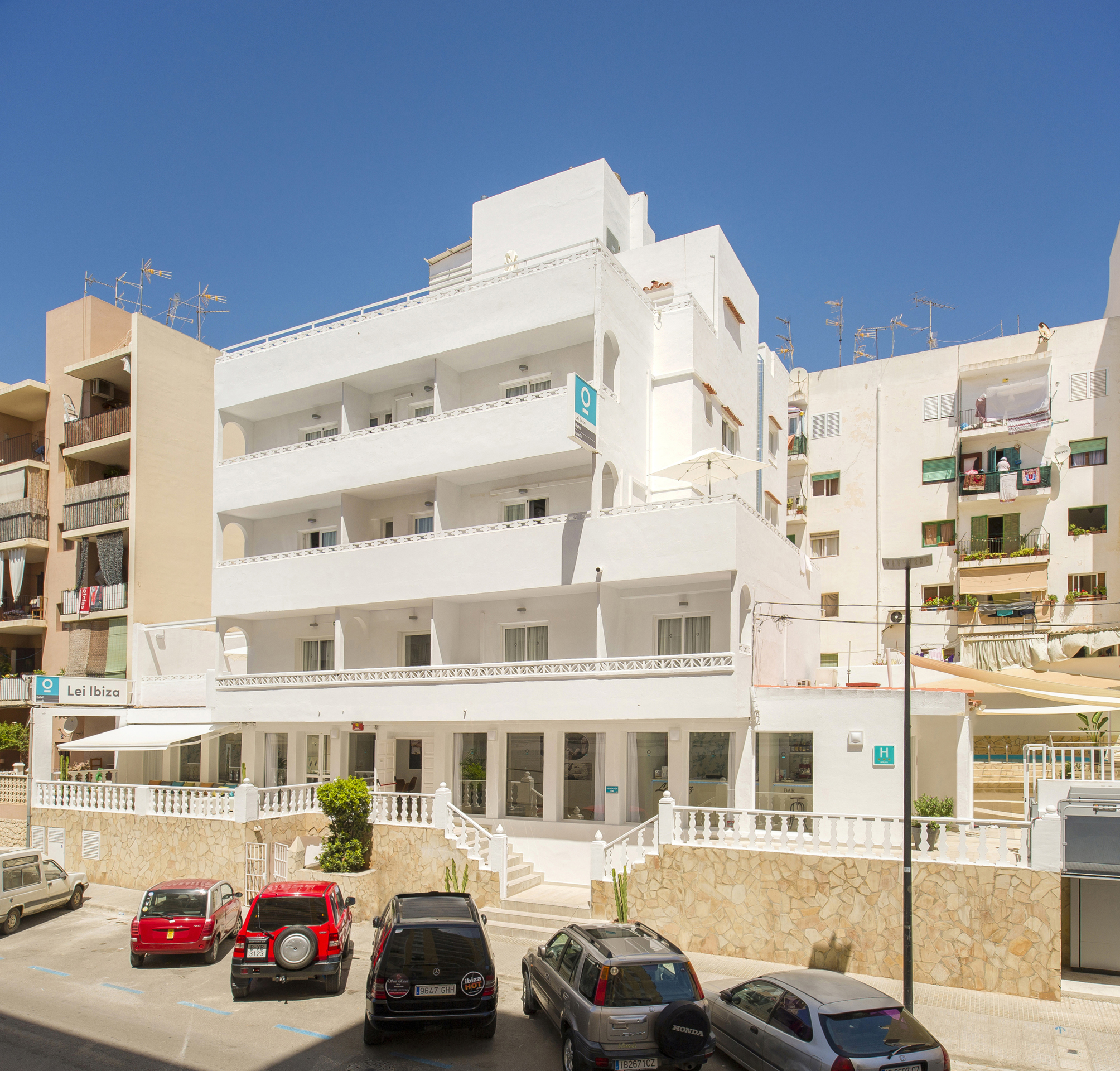 

Cagliari - Playa d'en Bossa, Ibiza - Hotel Vibra Lei Ibiza