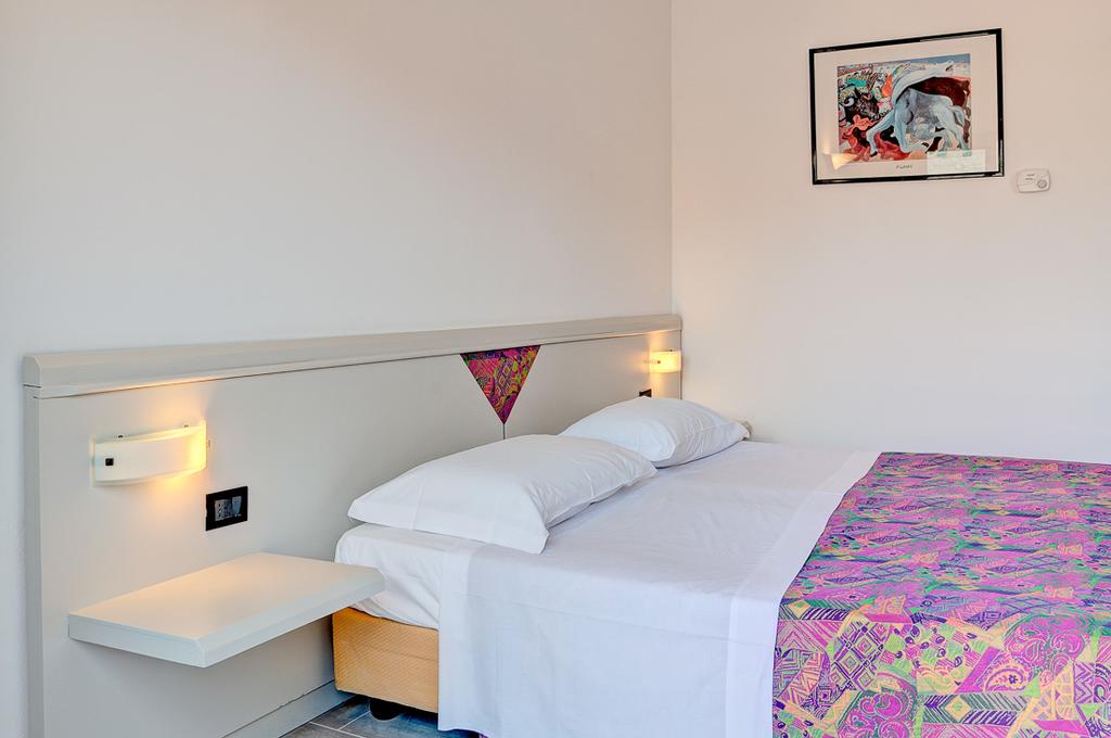 

Roma - Giardini Naxos - Hotel Antares
