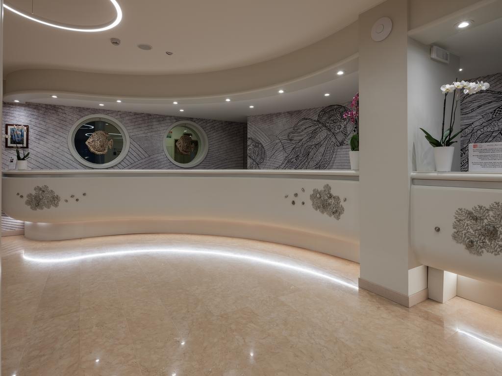 

Roma - Giardini Naxos - Hotel Antares