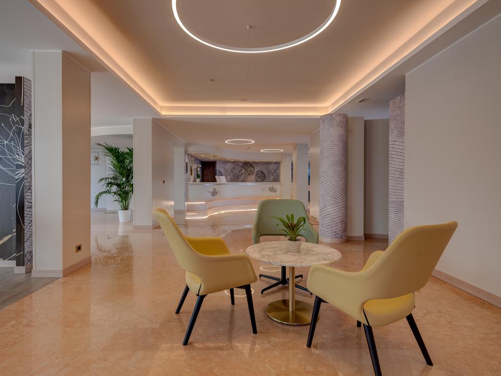 

Bologna - Giardini Naxos - Hotel Antares