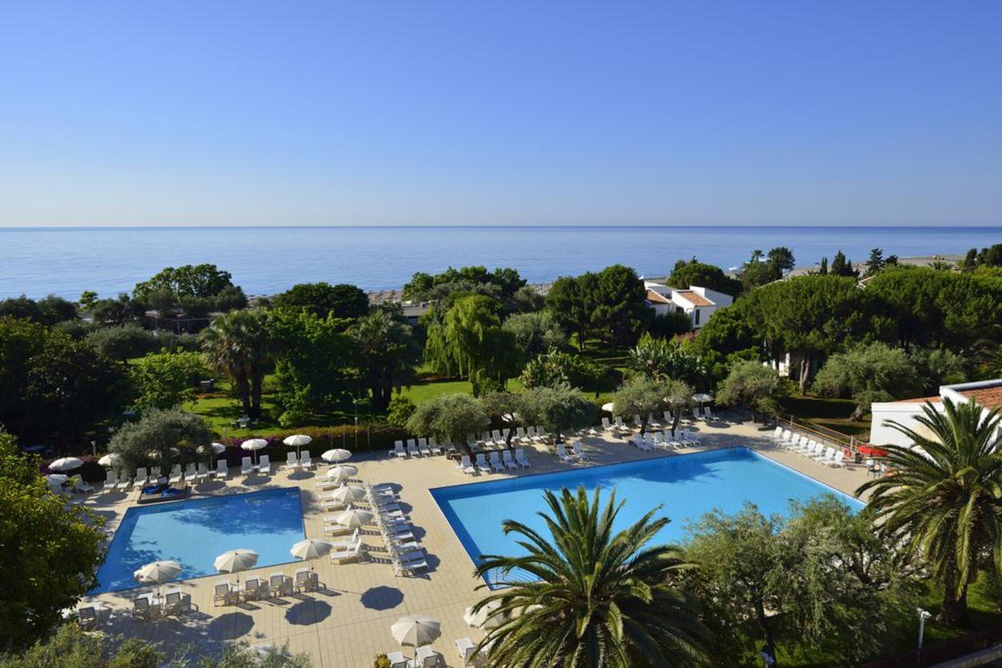 

Pisa - Sicilia Est - Catania, Taormina, Siracusa, Noto, Mare Italia - UNA HOTELS Naxos Beach Sicilia