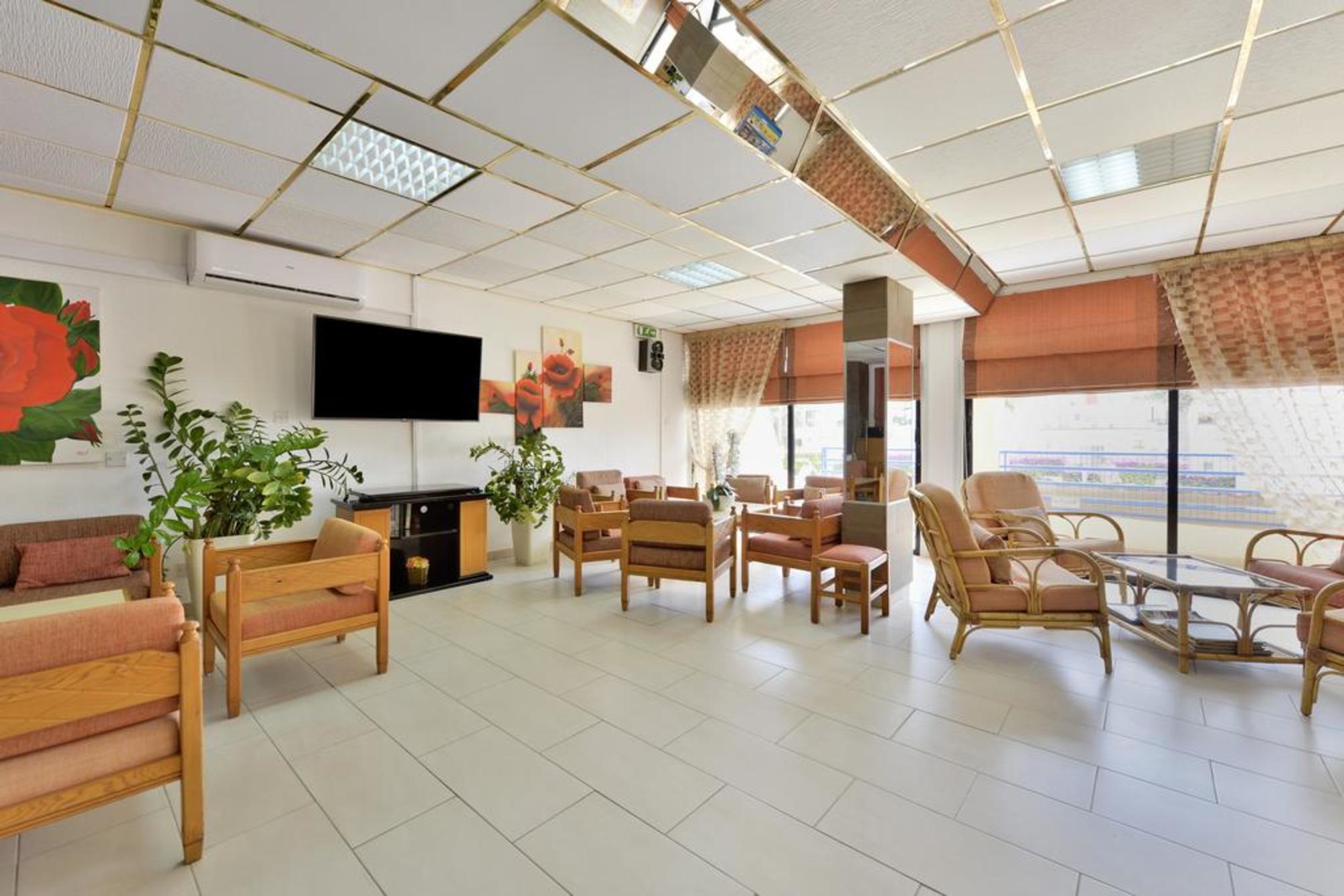 

Verona - Ayia Napa - Napa Prince Hotel Apts