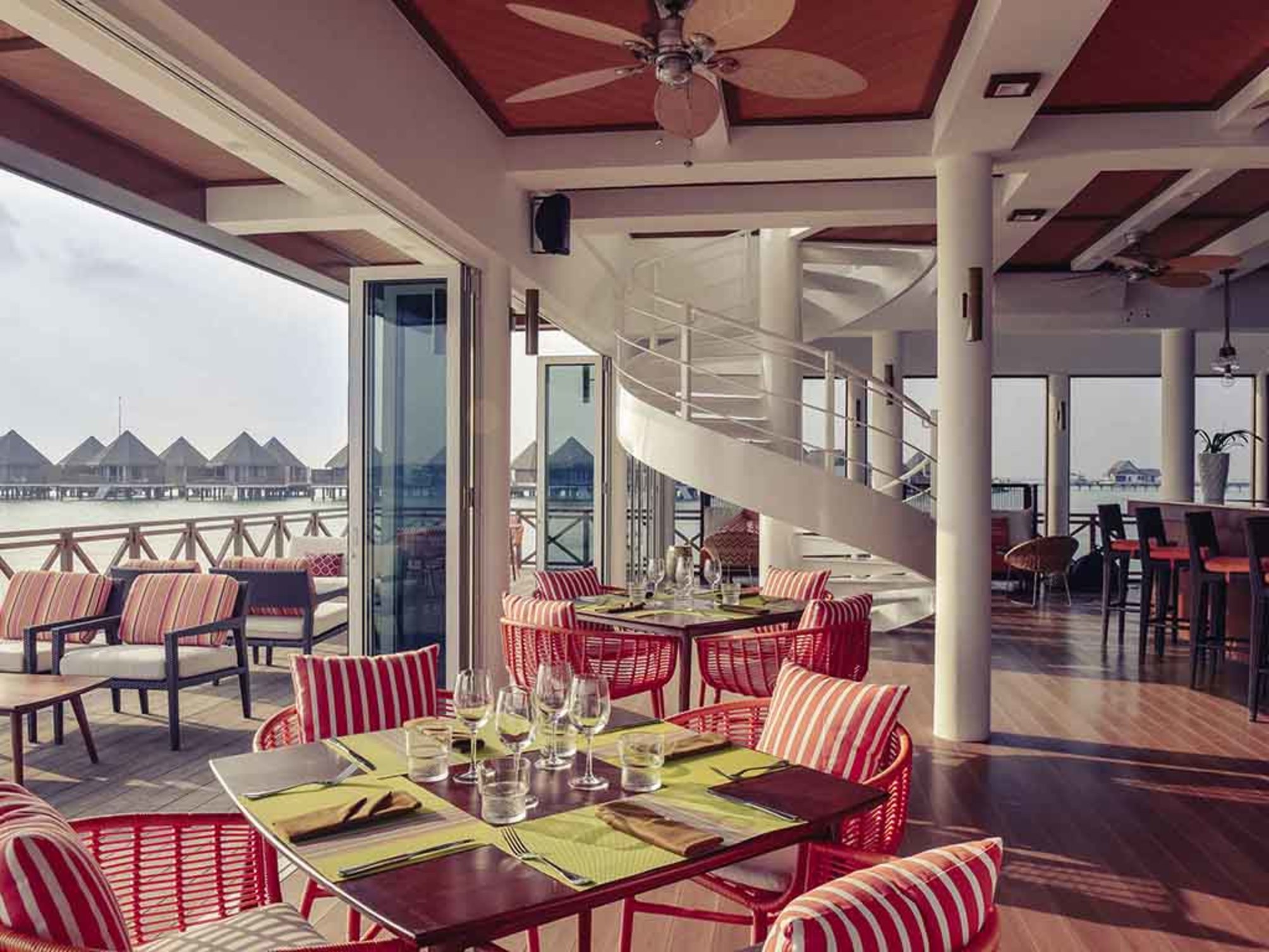

Cagliari - Gaafu Dhaalu Atoll - Mercure Maldives Kooddoo Resort