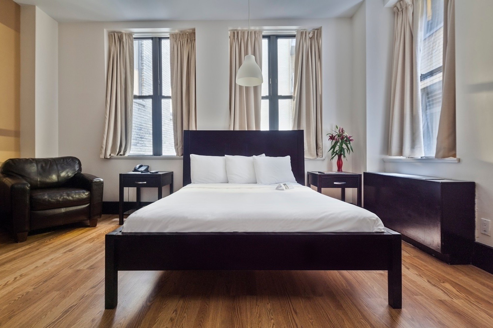 

Firenze - Brooklyn (NY) - Eurostars Wall Street