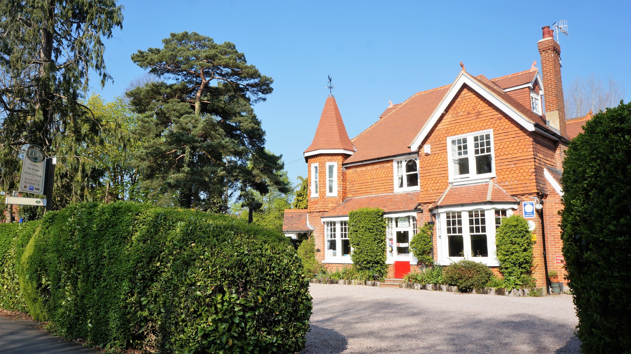 

Venezia - Horley - The Lawn Guest House Gatwick