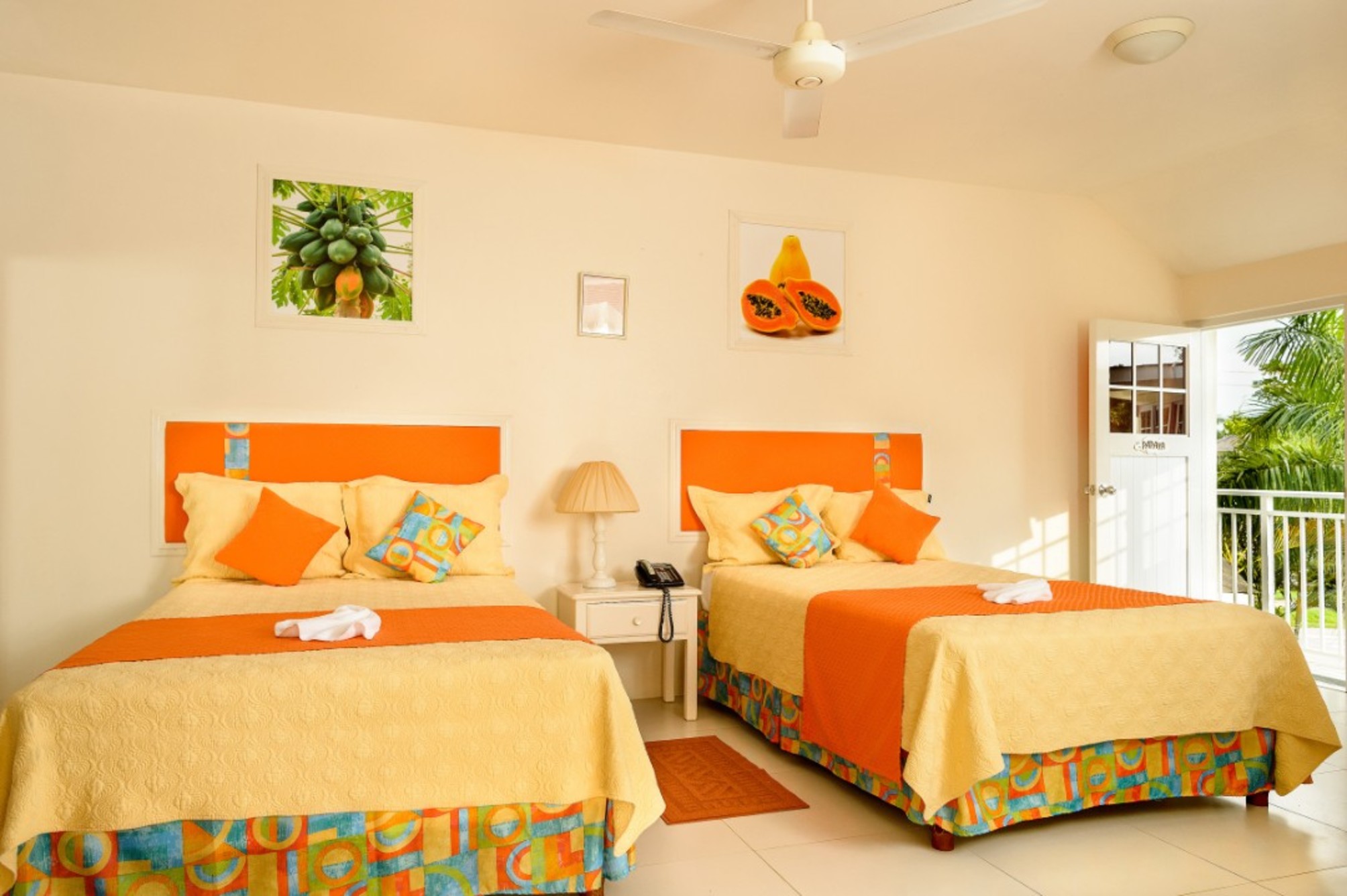 

Bologna - Negril - Rondel Village Hotel