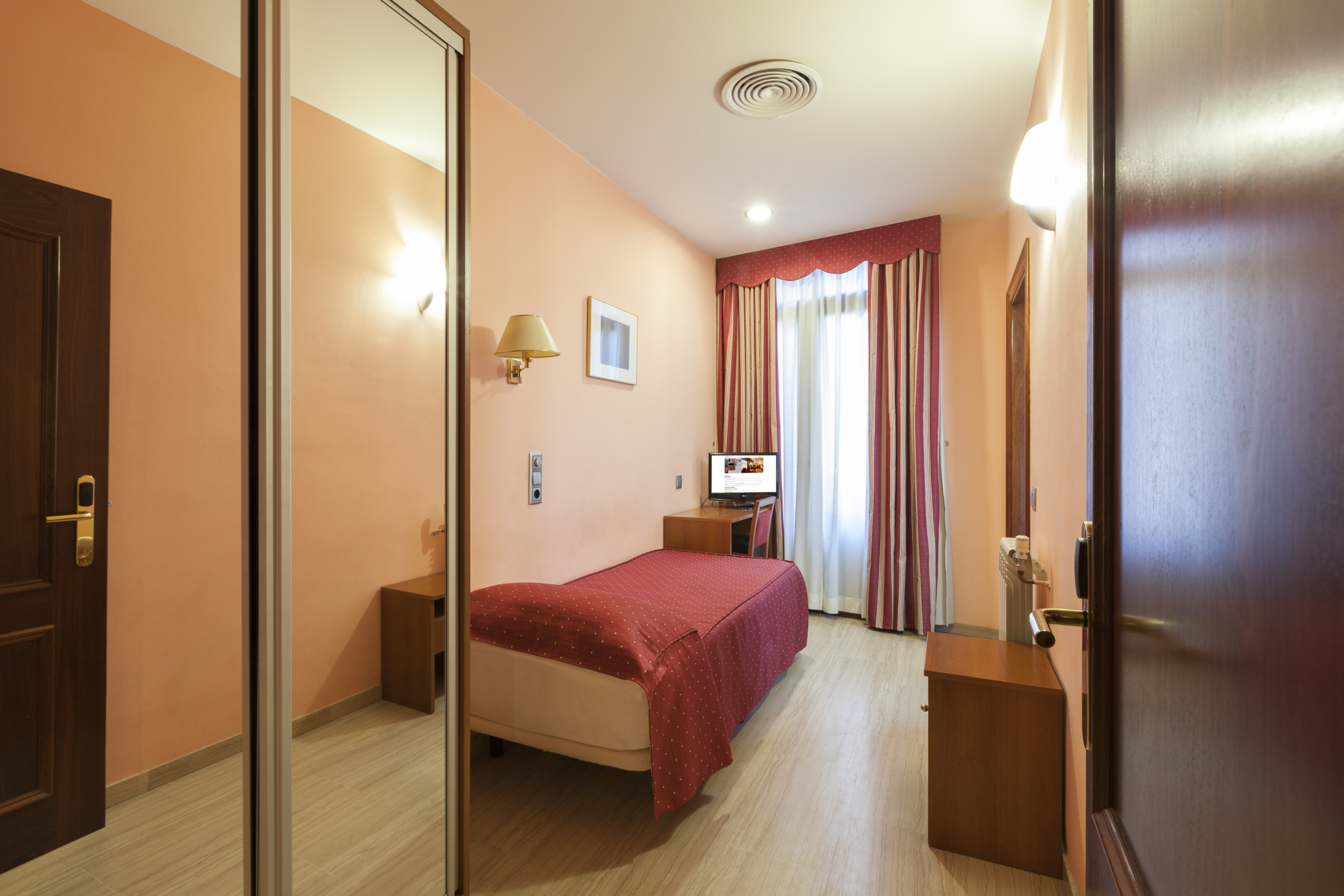 

Milano - Cornella de Llobregat - Alba Hotel