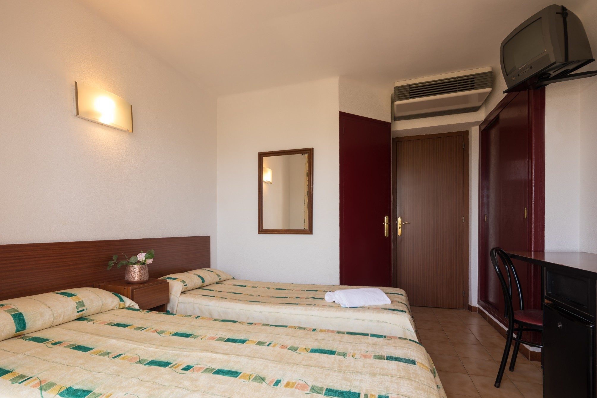 Twin room