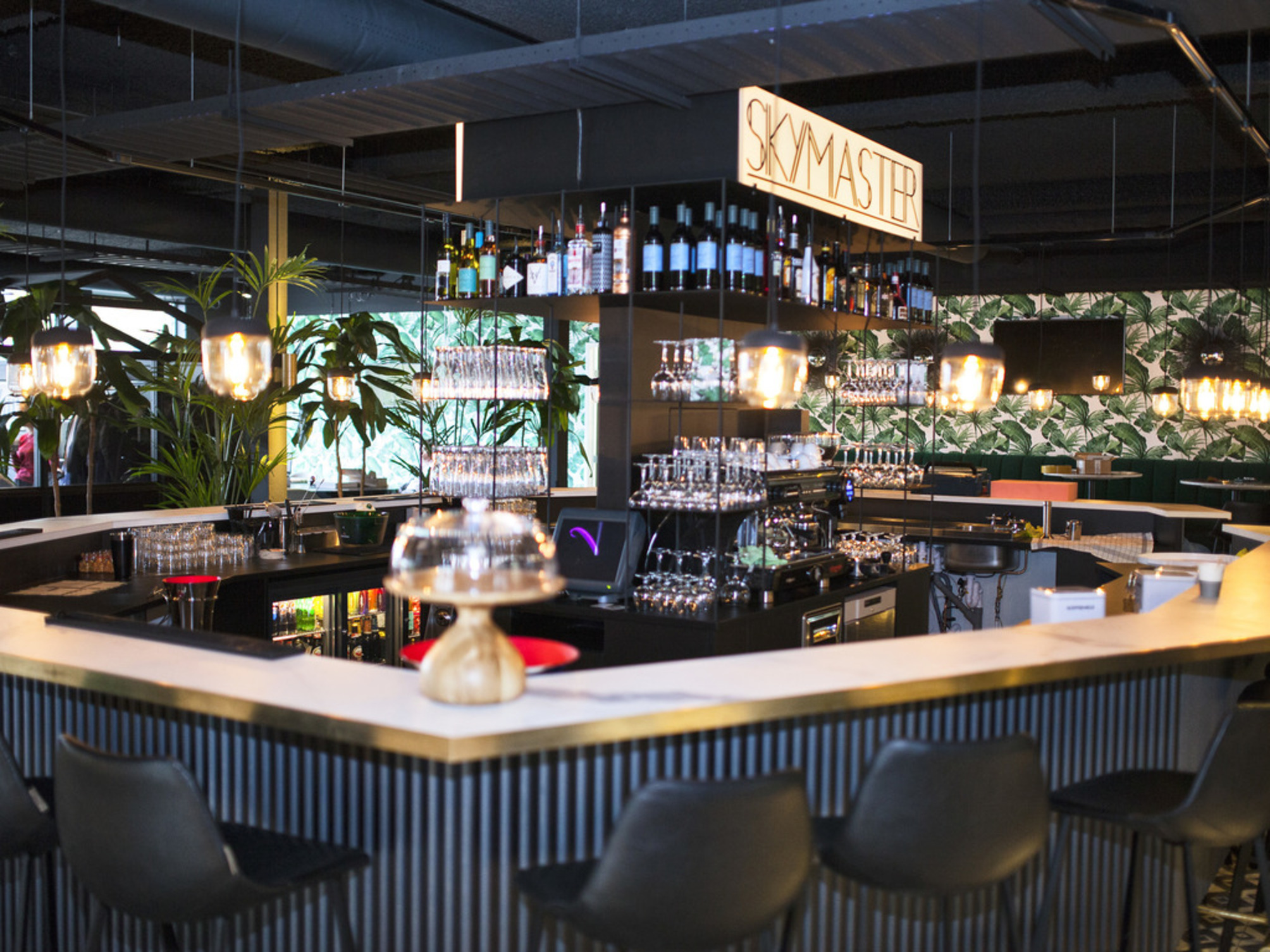 

Napoli - Aalsmeer - ibis Styles Amsterdam Airport