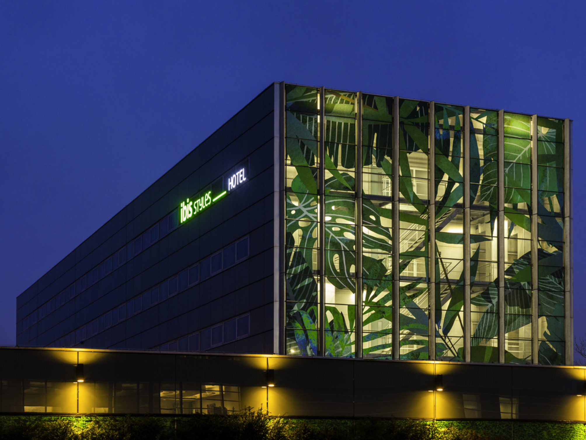 

Palermo - Hoofddorp - ibis Styles Amsterdam Airport