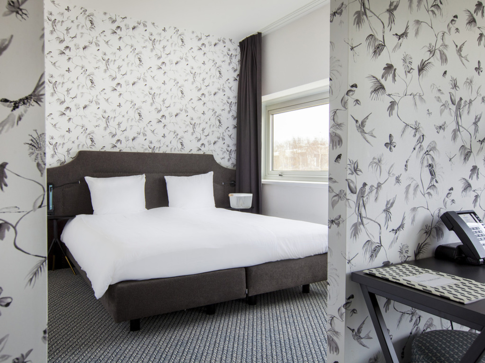 

Napoli - Uithoorn - ibis Styles Amsterdam Airport