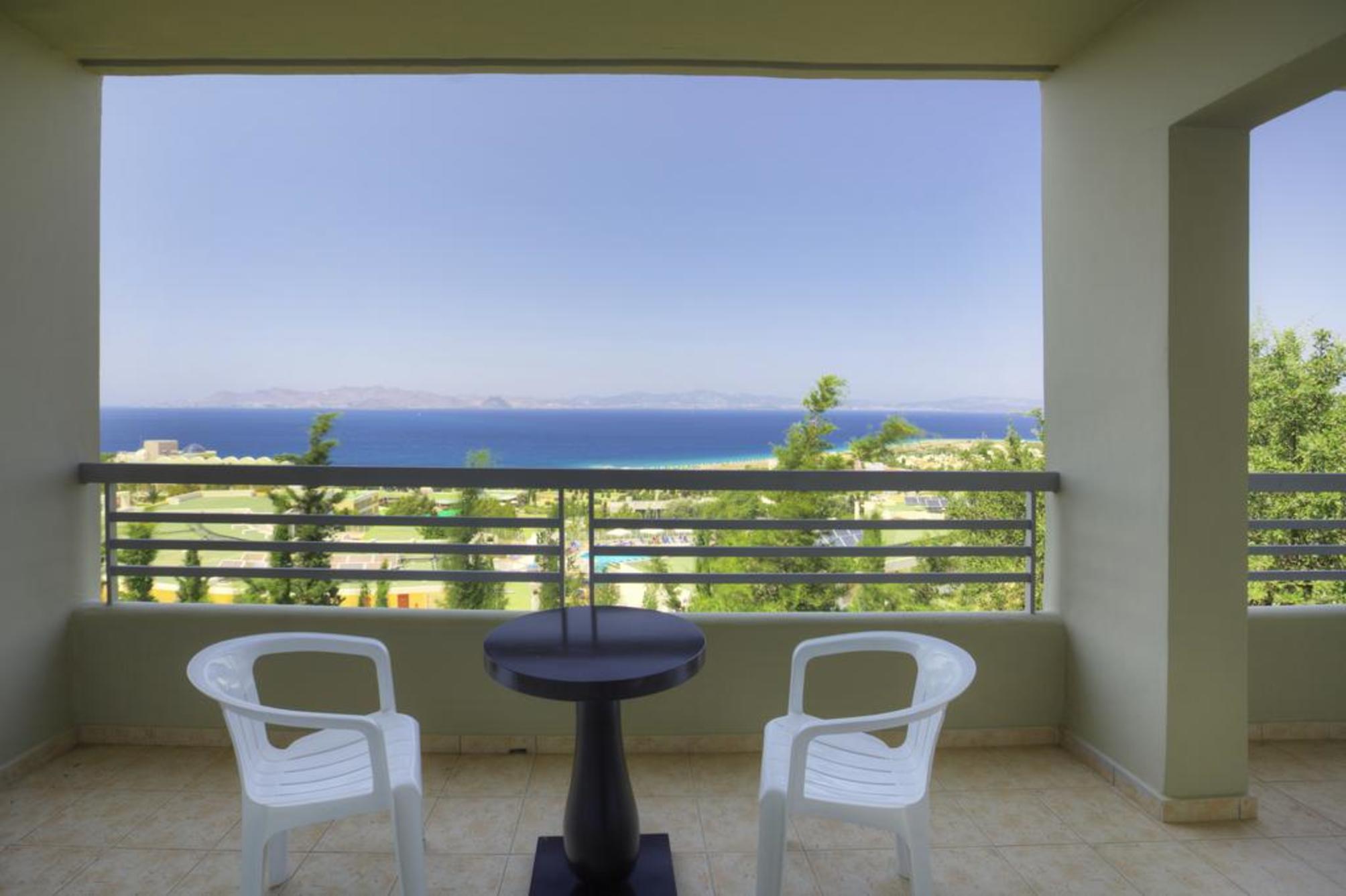 

Brindisi - Agios Fokas - Kipriotis Aqualand Hotel