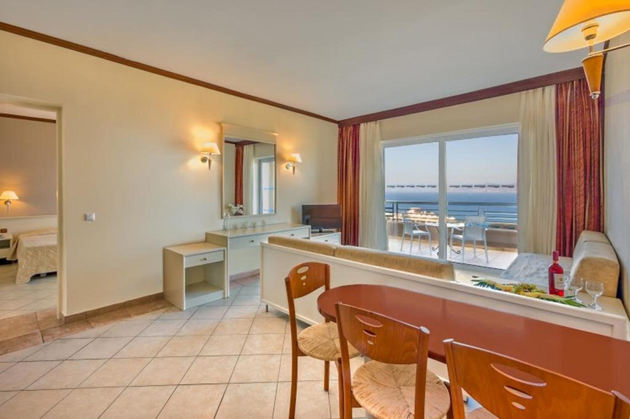 

Milano - Agios Fokas - Kipriotis Aqualand Hotel