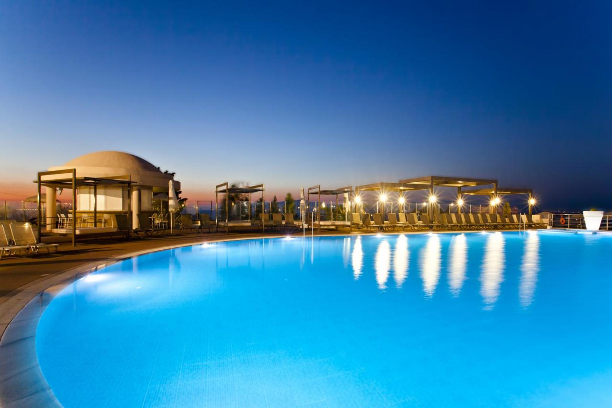

Bologna - Agios Fokas - Kipriotis Panorama Hotel & Suites