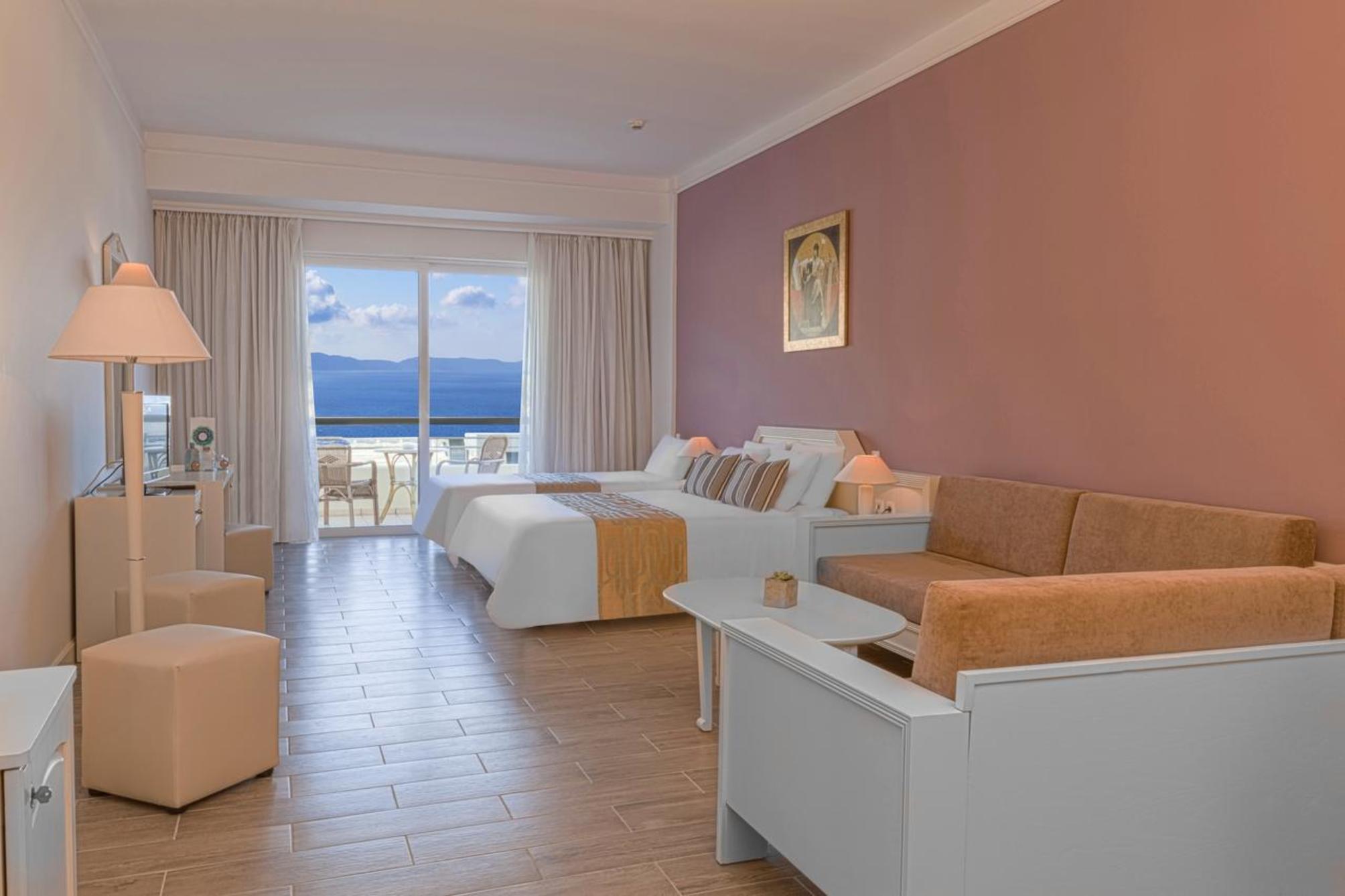 

Brindisi - Agios Fokas - Kipriotis Panorama Hotel & Suites
