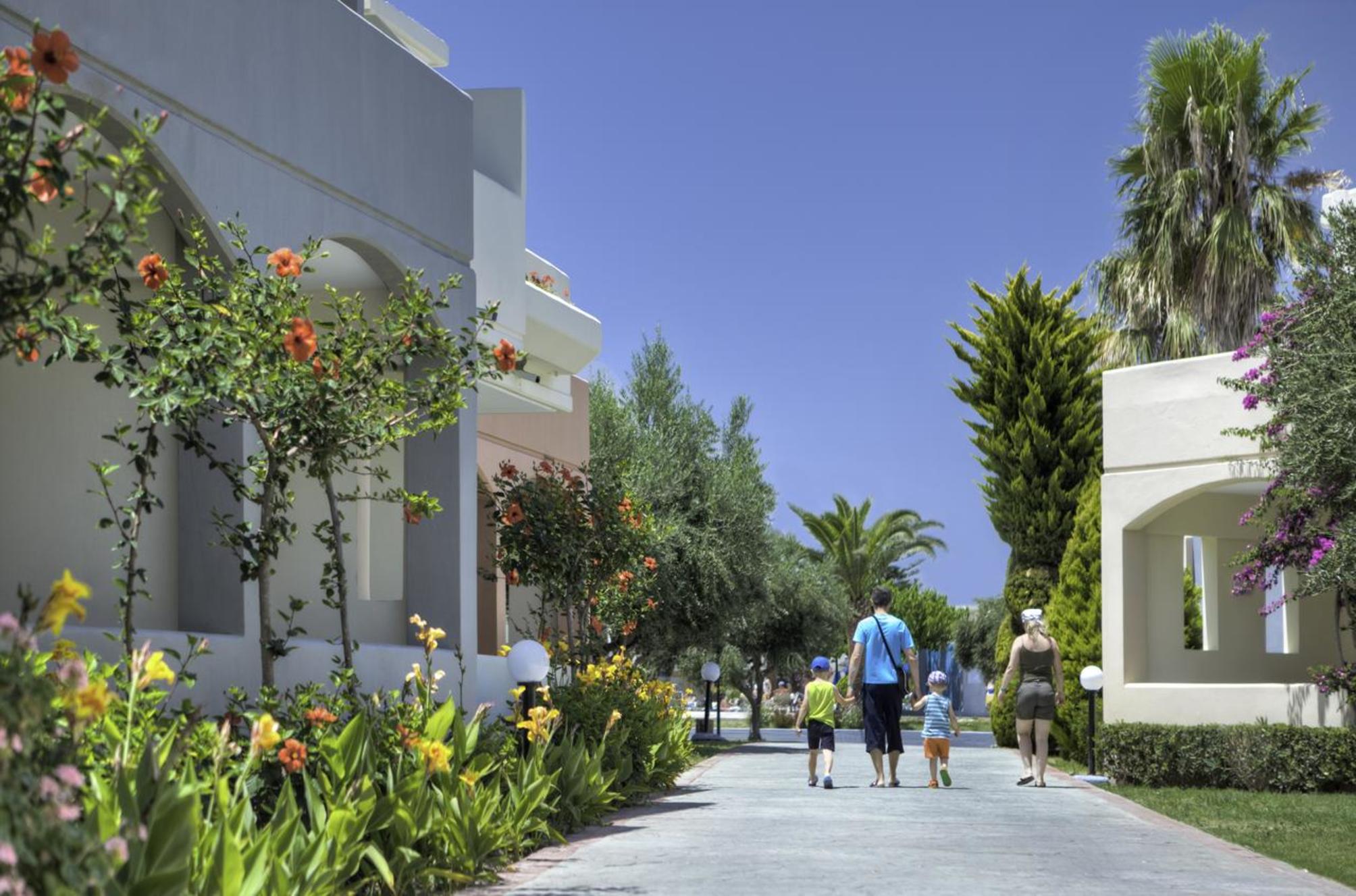 

Milano - Agios Fokas - Kipriotis Village Resort