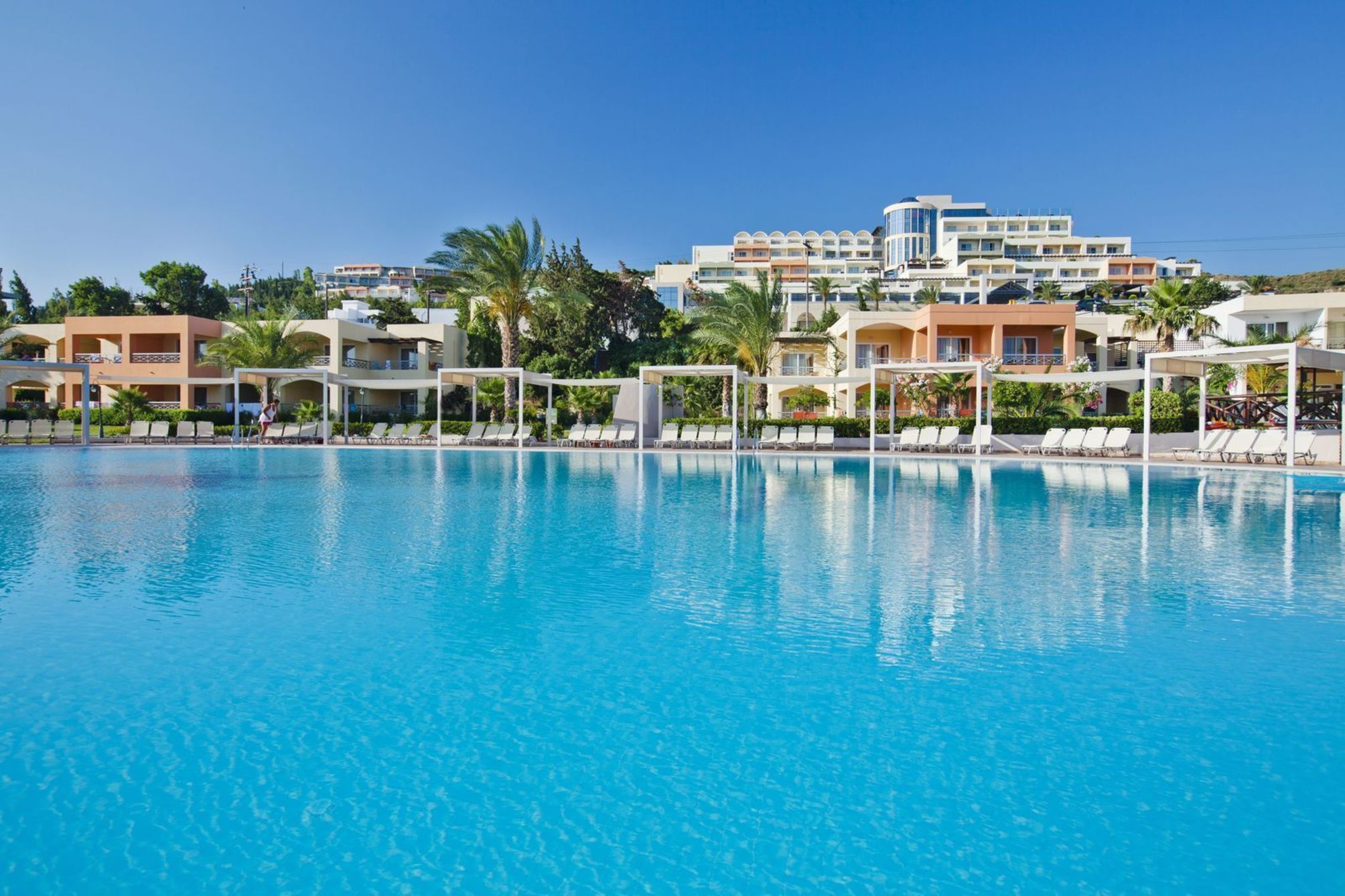 

Verona - Agios Fokas - Kipriotis Maris Suites