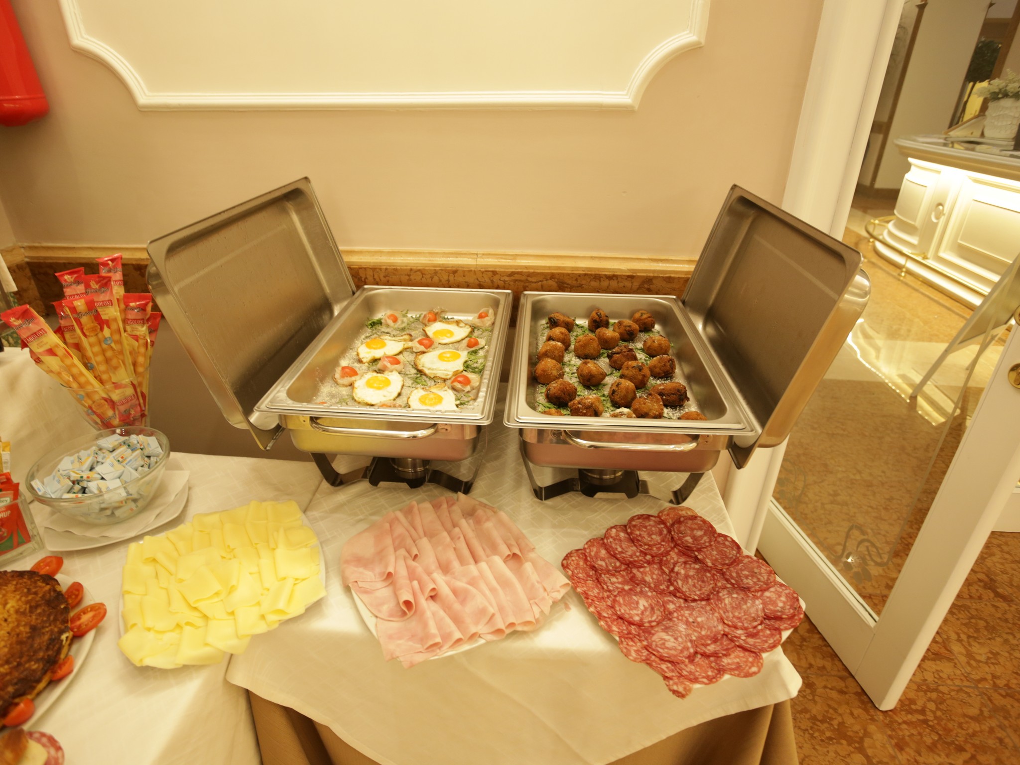 

Alghero - Napoli - Hotel Vergilius Billia