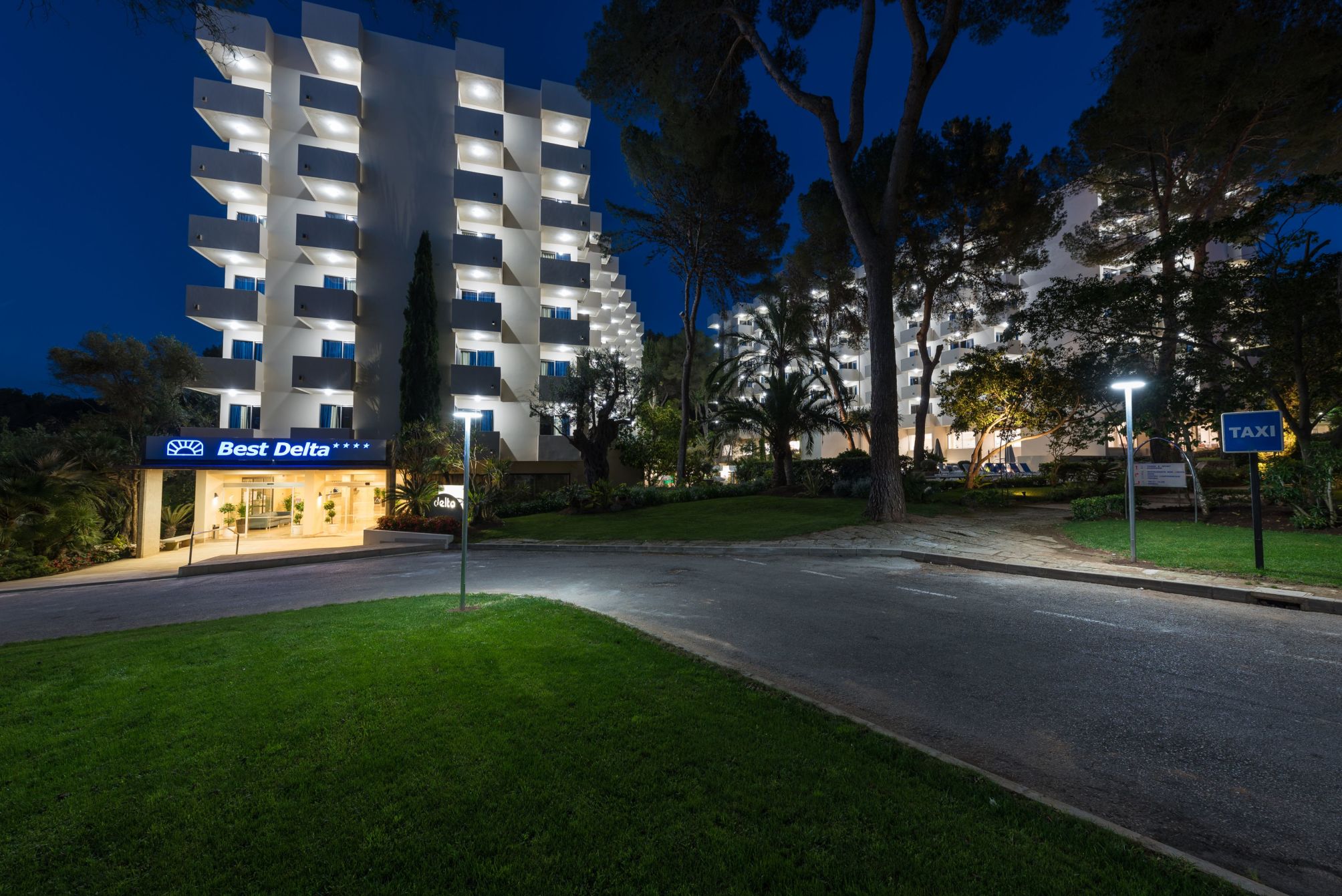 

Lamezia Terme - El Arenal - Hotel Best Delta