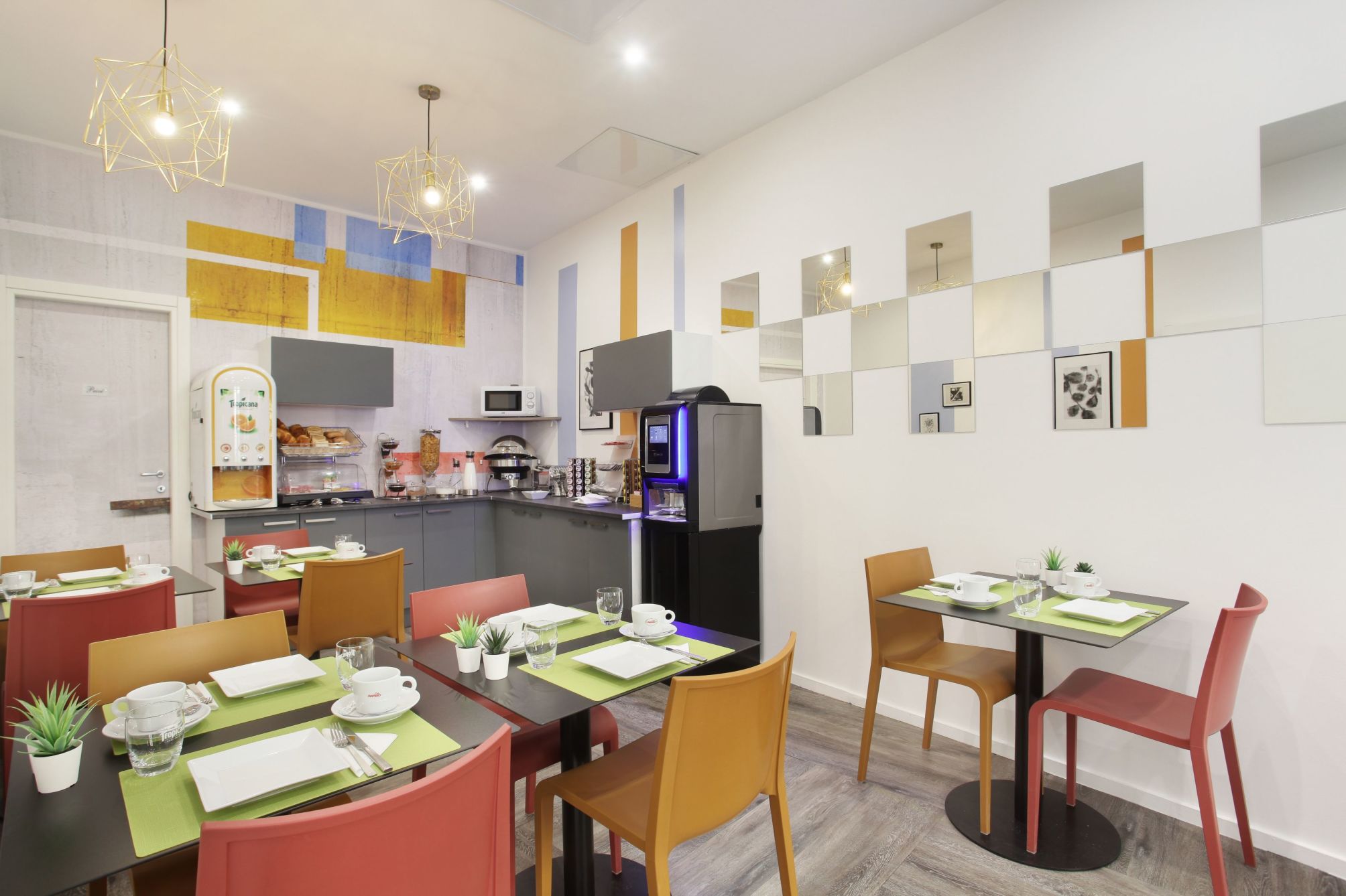 

Roma - La Gaude - L'Alcove Hotel