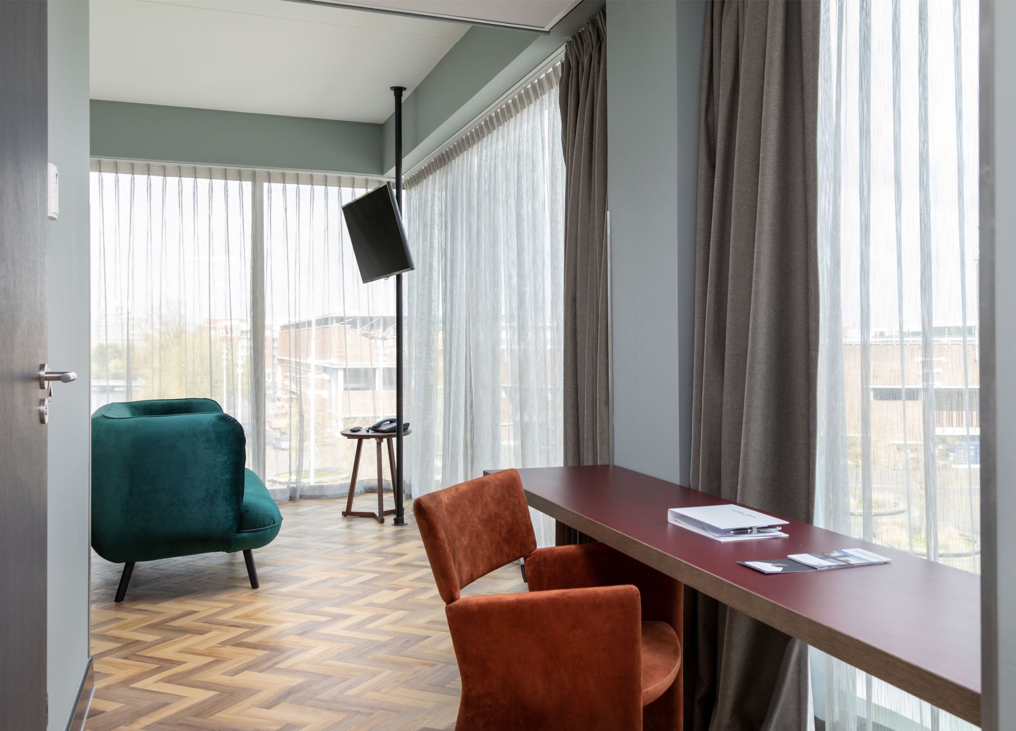 

Bologna - Schiphol - Olympic Hotel