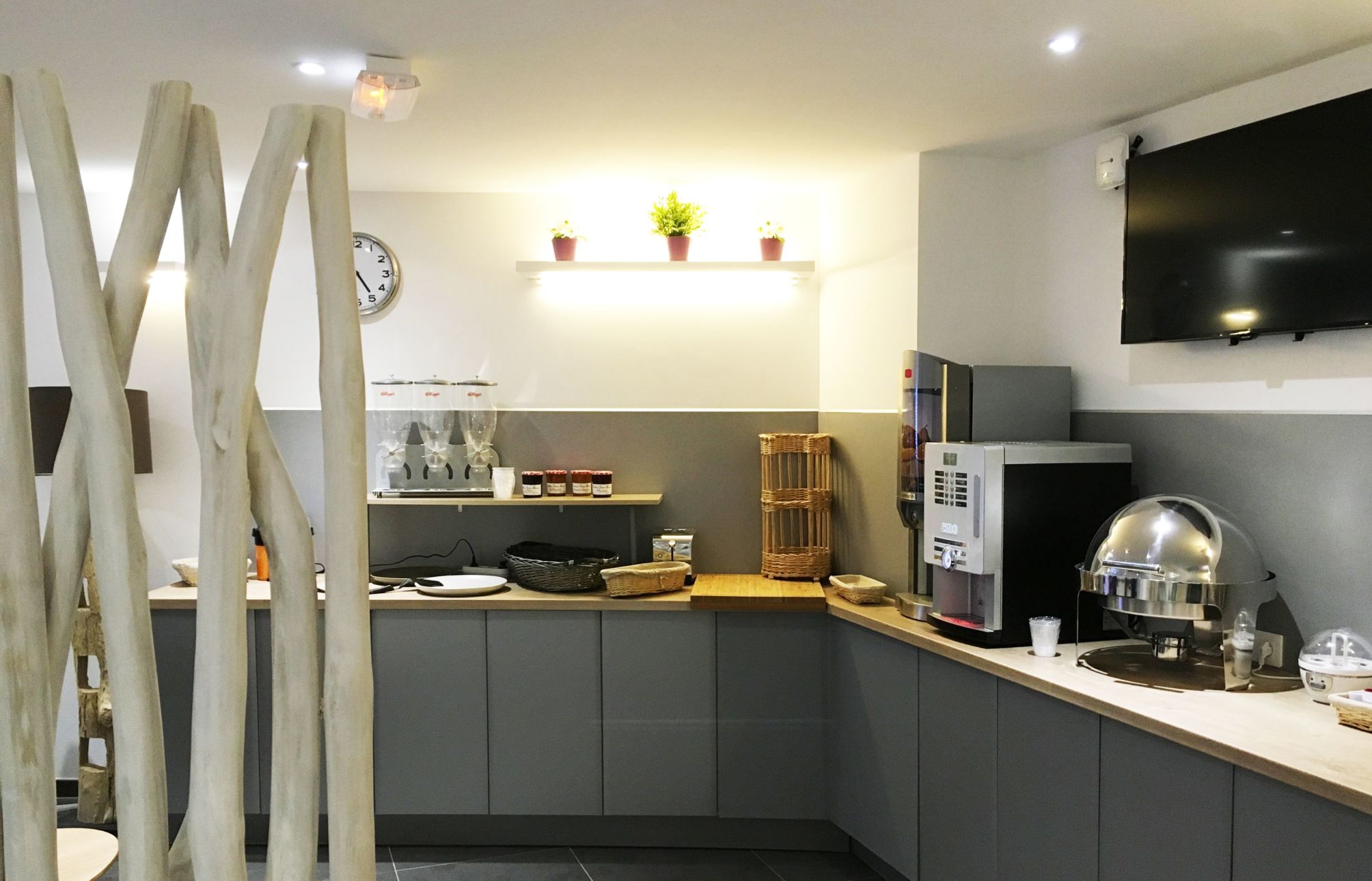 

Milano - Strasburgo - Adonis Hotel Strasbourg