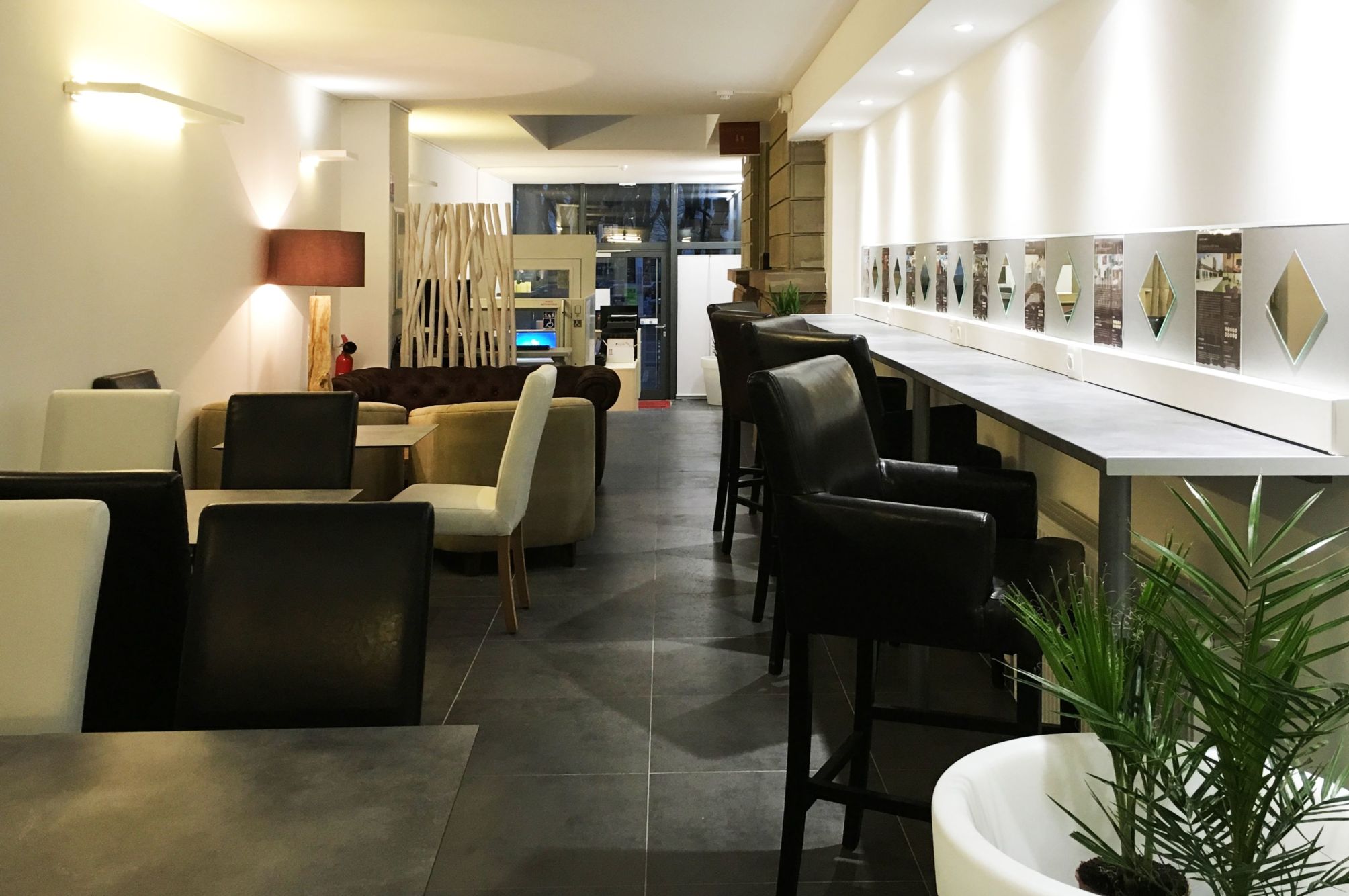 

Napoli - Kehl am Rhein - Adonis Hotel Strasbourg