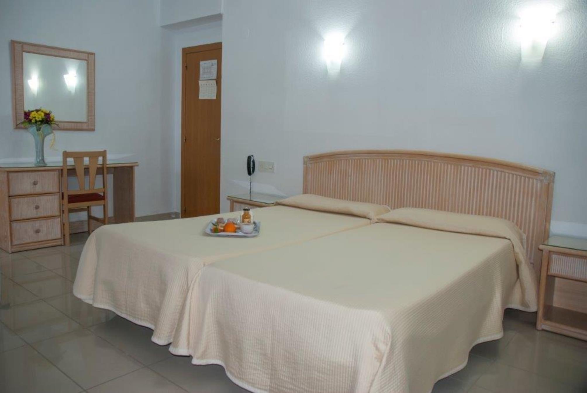 

Roma - Playa de Miramar - Hotel Porto