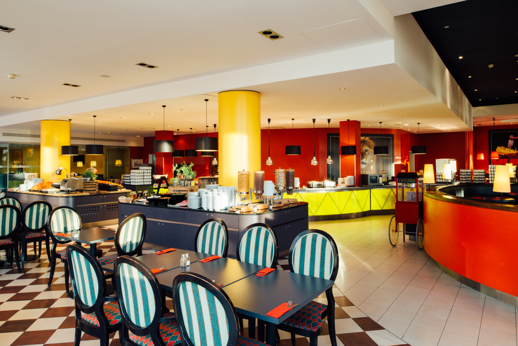 

Cagliari - Montevrain - Grand Magic Hotel Marne La Vallée