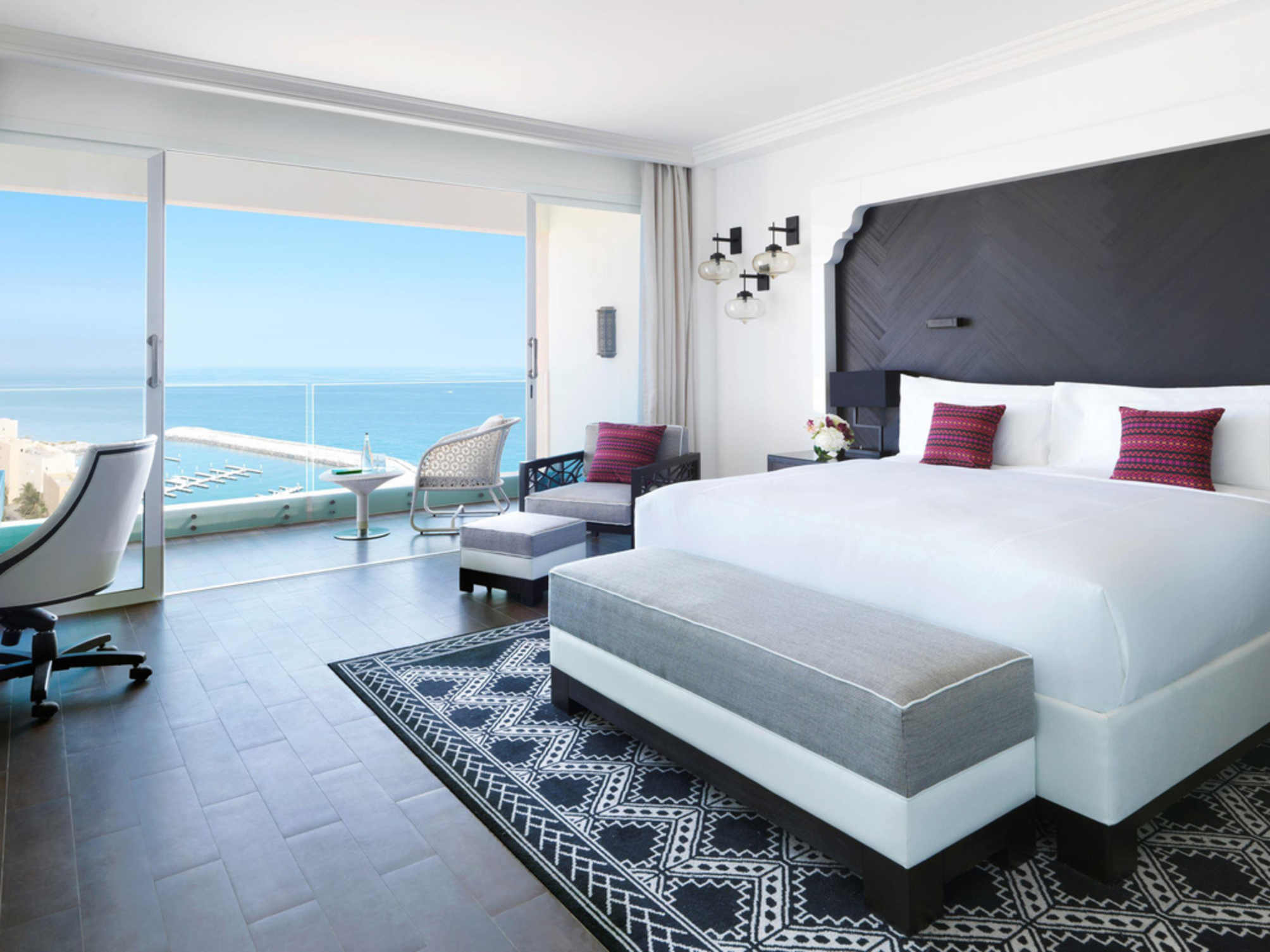 

Roma - Dibba - Fairmont Fujairah Beach Resort