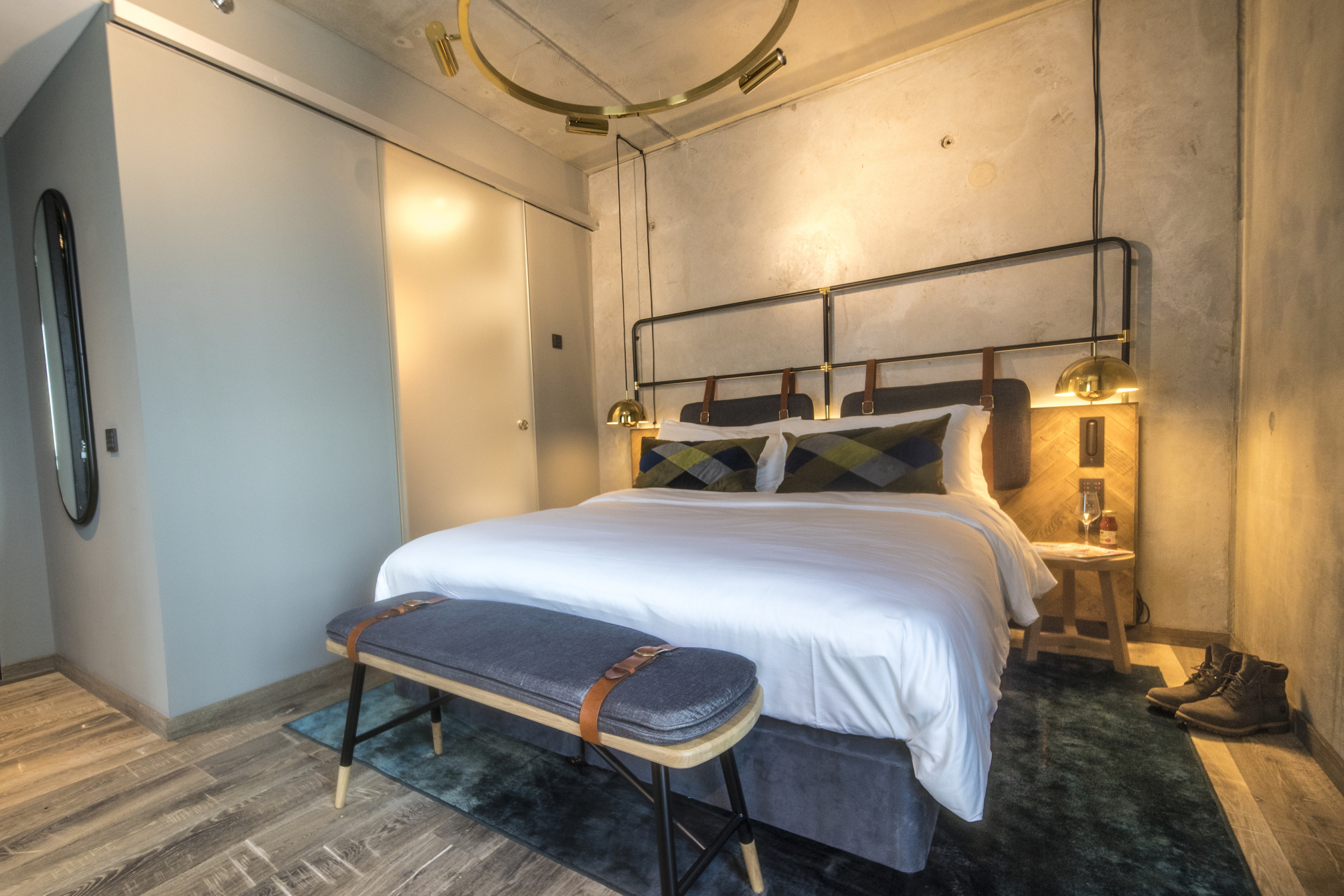 

Cagliari - Amsterdam - Four Elements Hotel