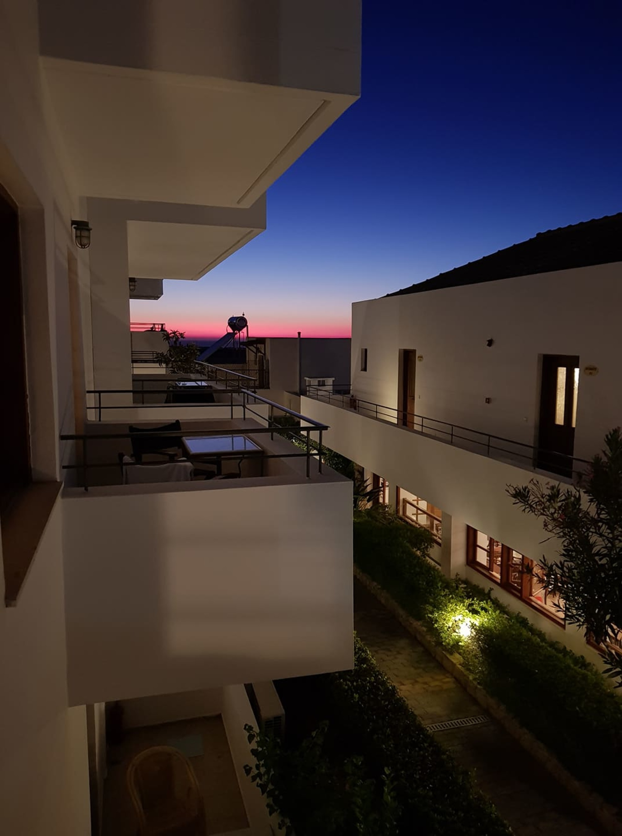 

Napoli - Malia - Amazones Village Suites