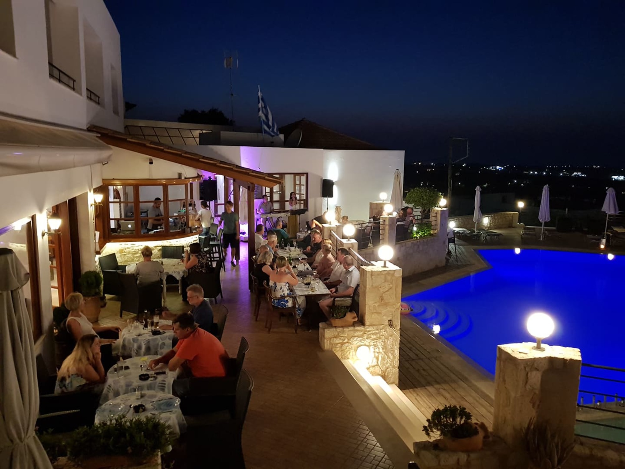 

Napoli - Malia - Amazones Village Suites