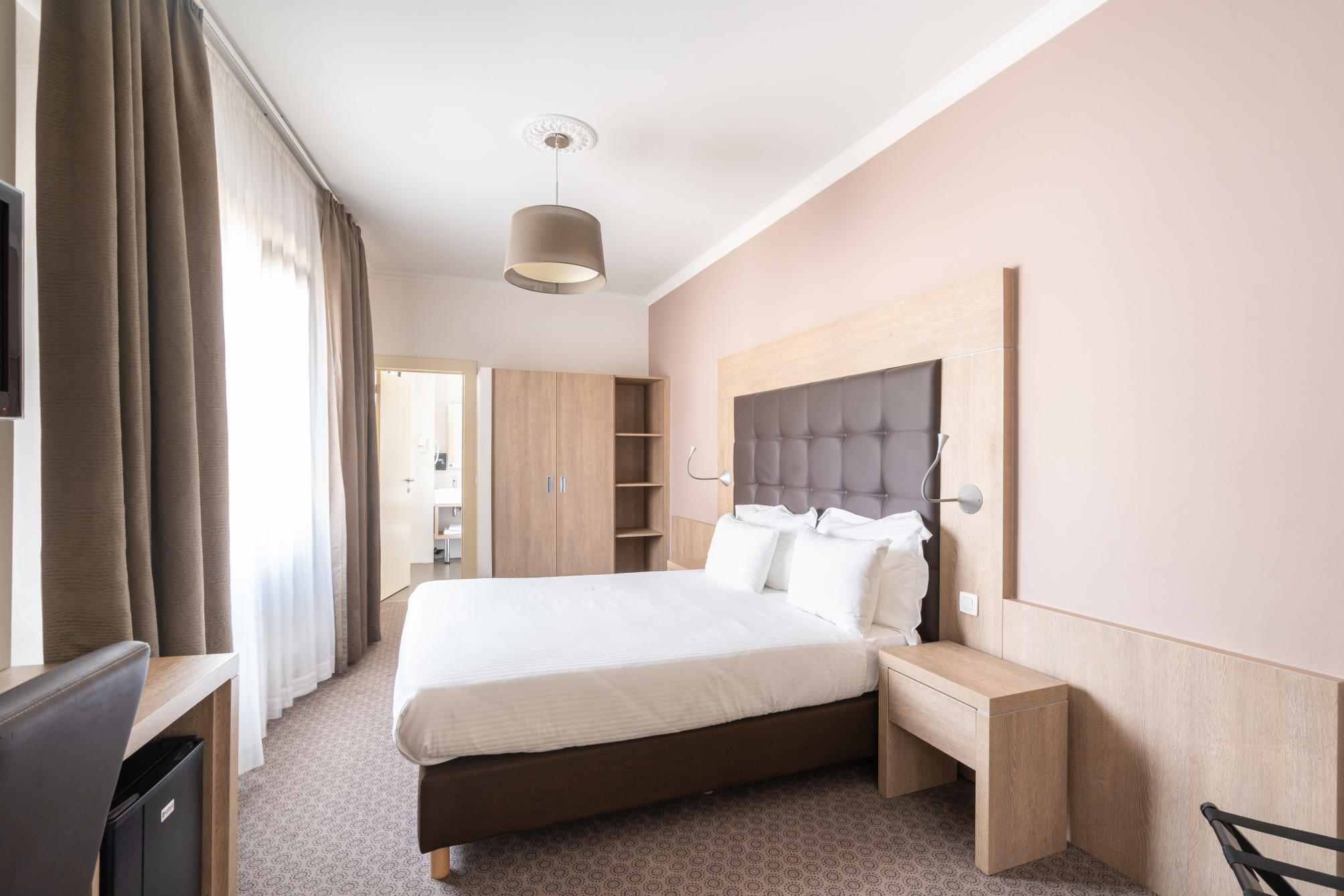 

Milano - Zaventem - Hotel Villa Royale