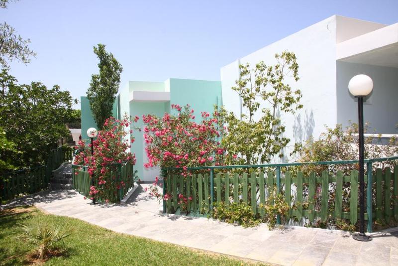 

Pisa - Hersonissos - Bellos Hotel Apartments